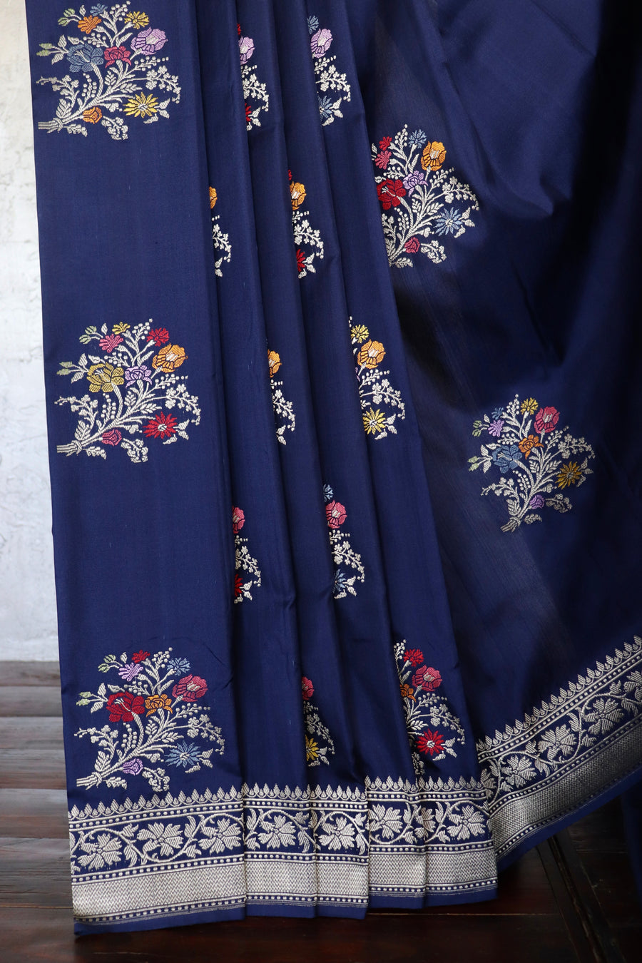 Navy Blue Meenadar Banarasi Katan Silk Saree - body and border detail