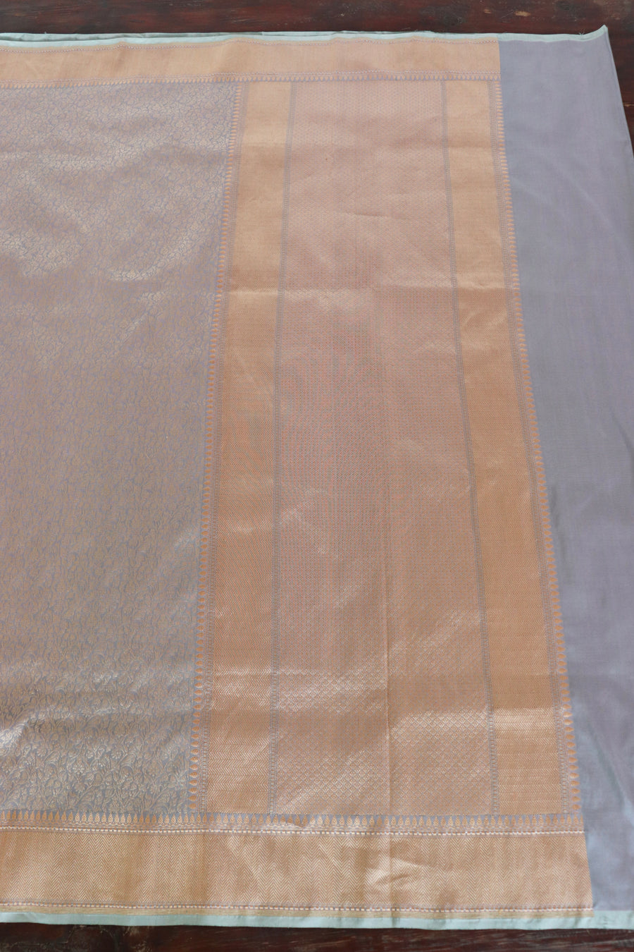 Silver Grey Tanchoi Banarsi Silk Saree - photo 5