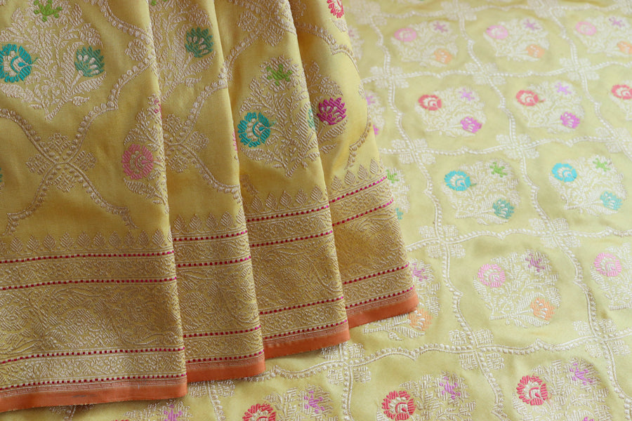 Meenakari Jangla motif on Lemon Yellow Banarasi saree