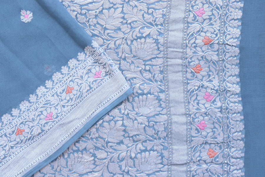 Georgette texture of Grey Kadhua Banarasi saree