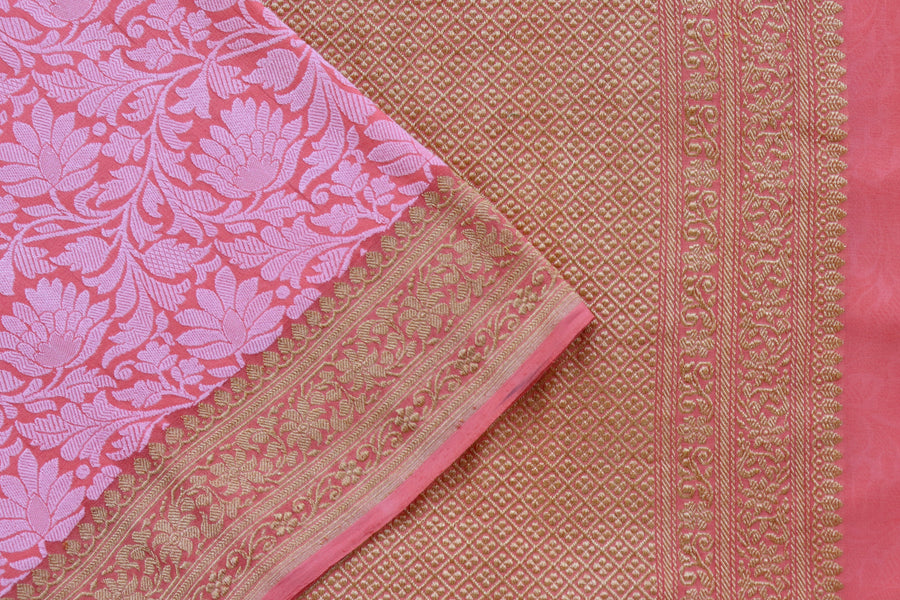 Colour close-up of Pink Tanchoi georgette saree