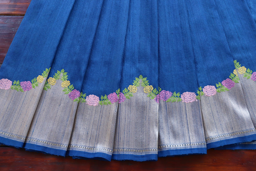 Blouse piece for Blue Floral Border Banarasi saree