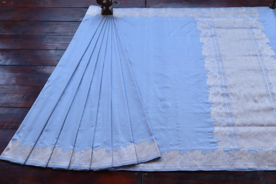 Border close-up on Light Blue Sona Rupa Banarasi saree