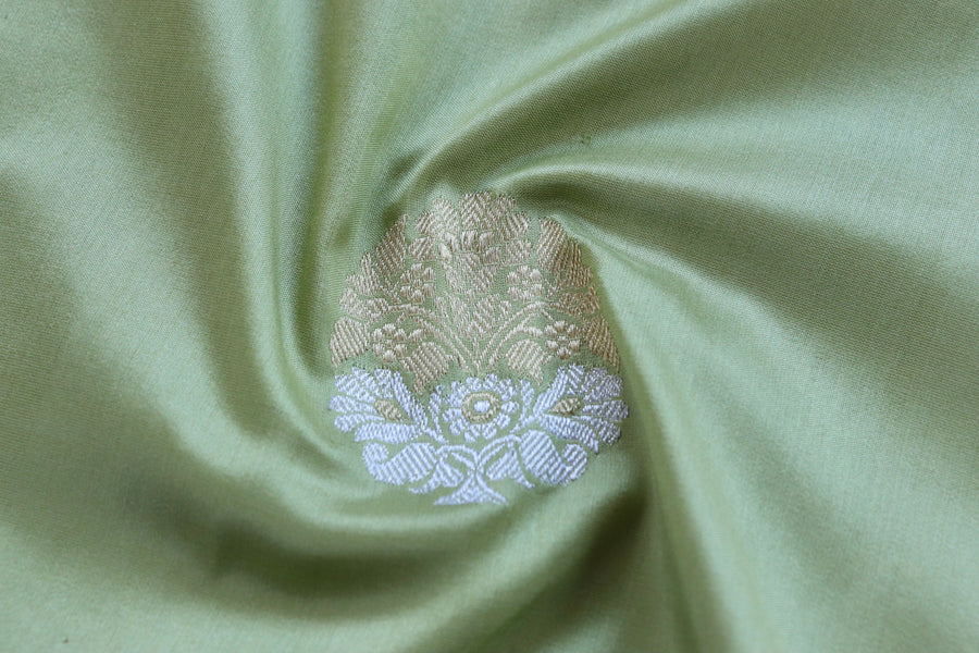 Aanchal motif on Pista Green Kadhua Banarasi saree