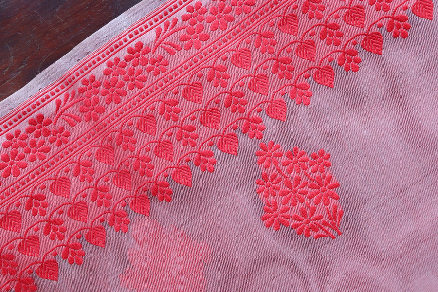Kora silk texture of Red Resham Kadhua saree