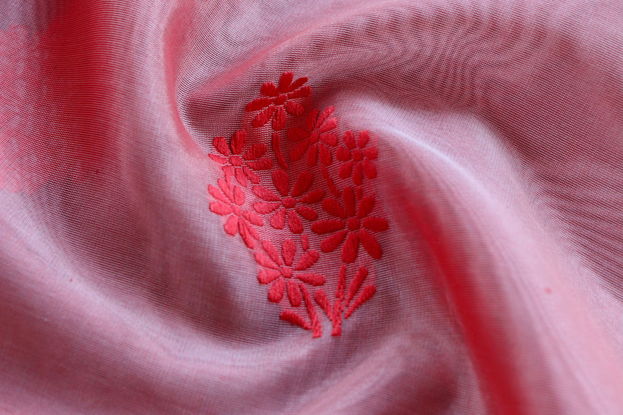 Colour close-up of Red Resham Kadhua Kora saree