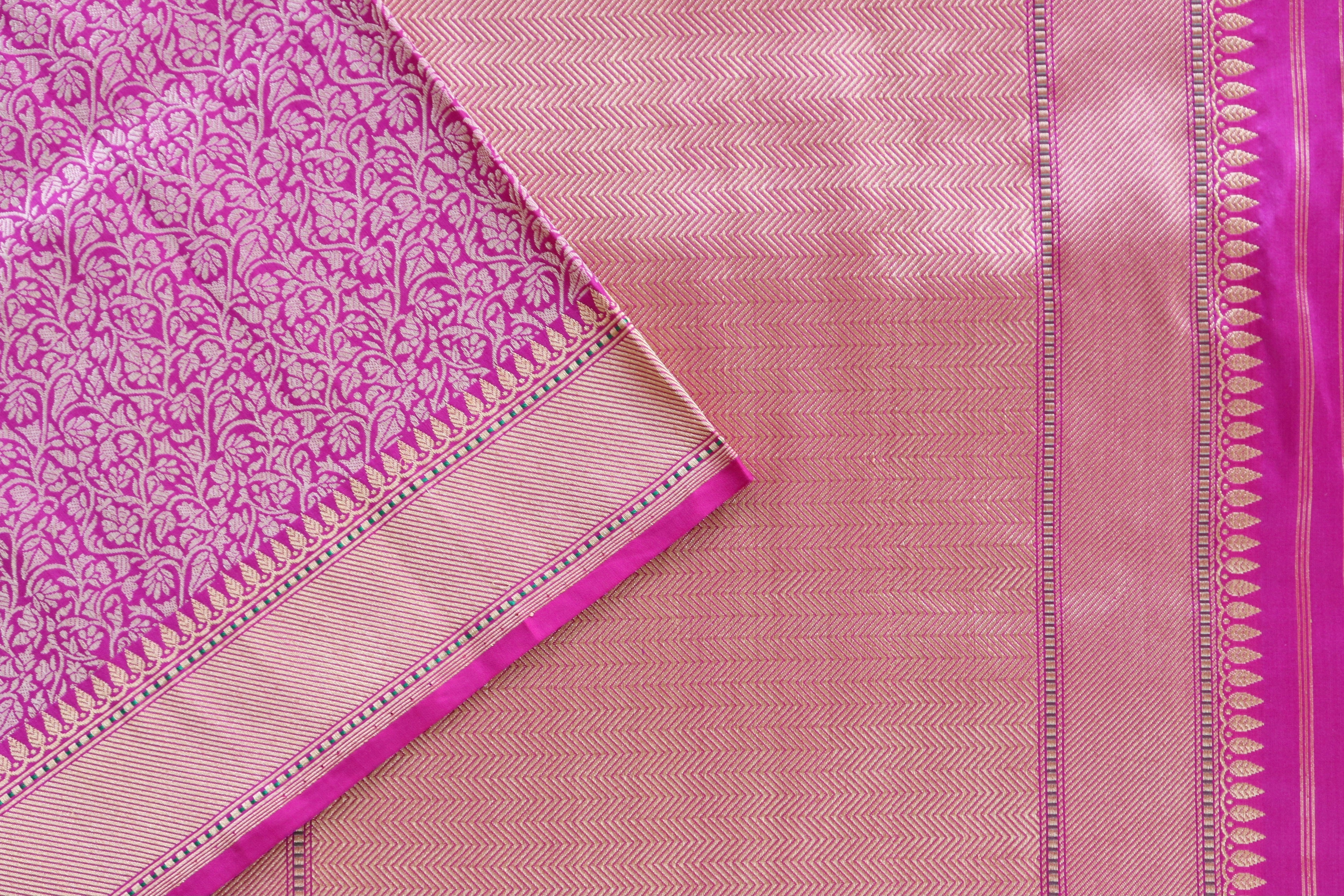 Magenta Tanchoi Pure Silk Handloom Banarasi Saree