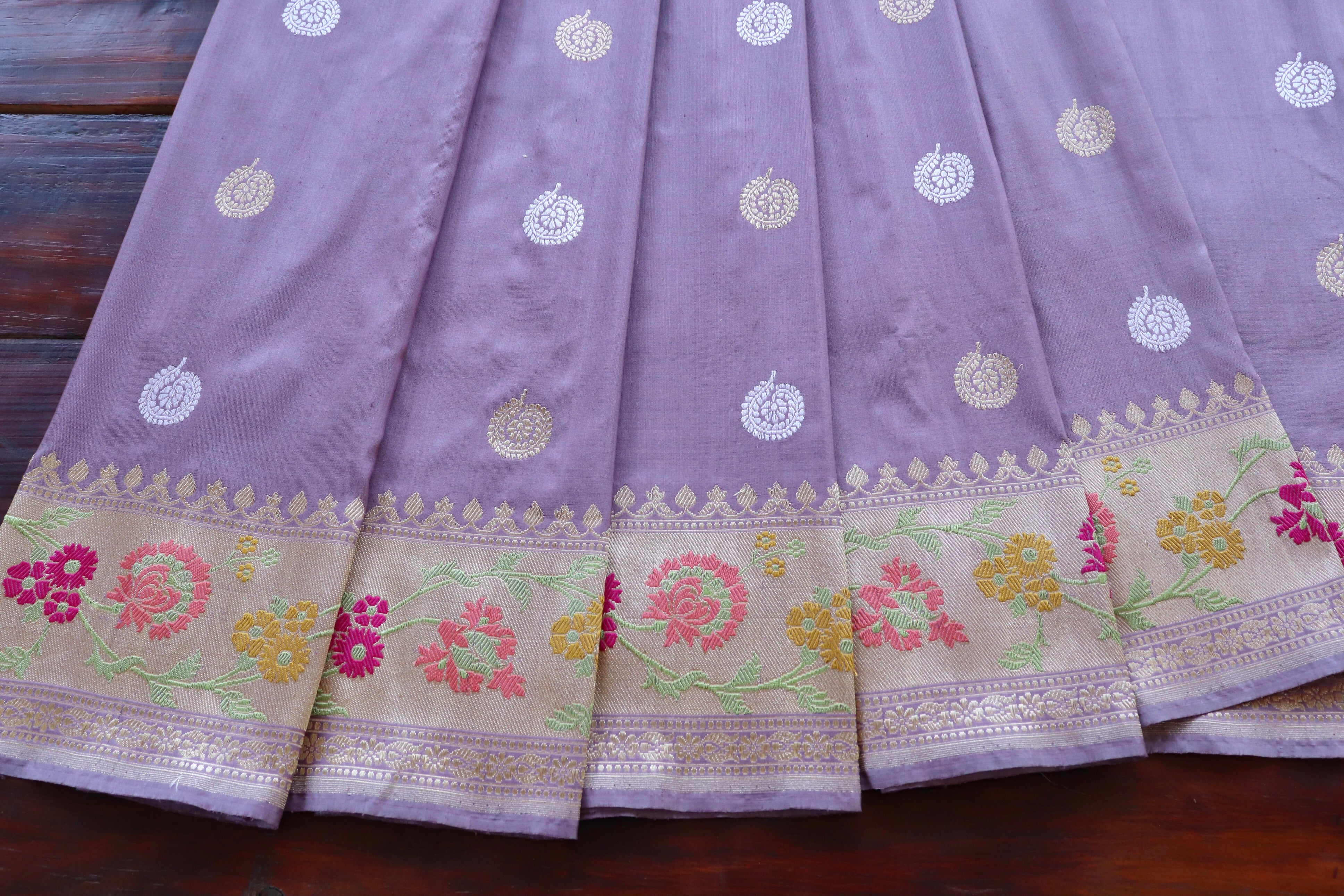 Lilac Meenadar Pure Silk Handloom Banarasi Jangla Saree