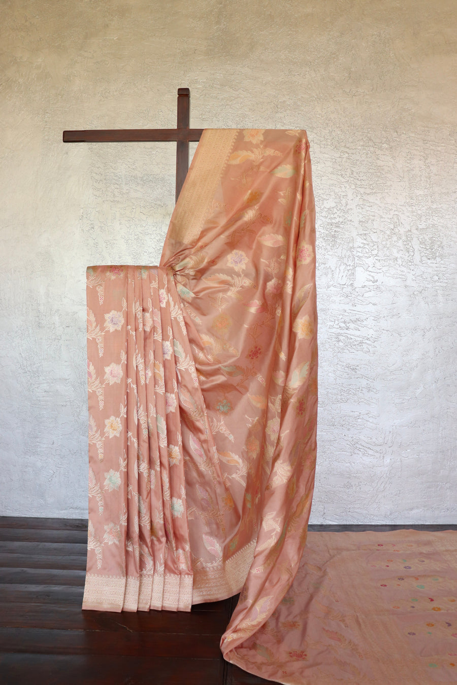 Dusty Rose Meenadar Banarsi Silk Saree - front drape