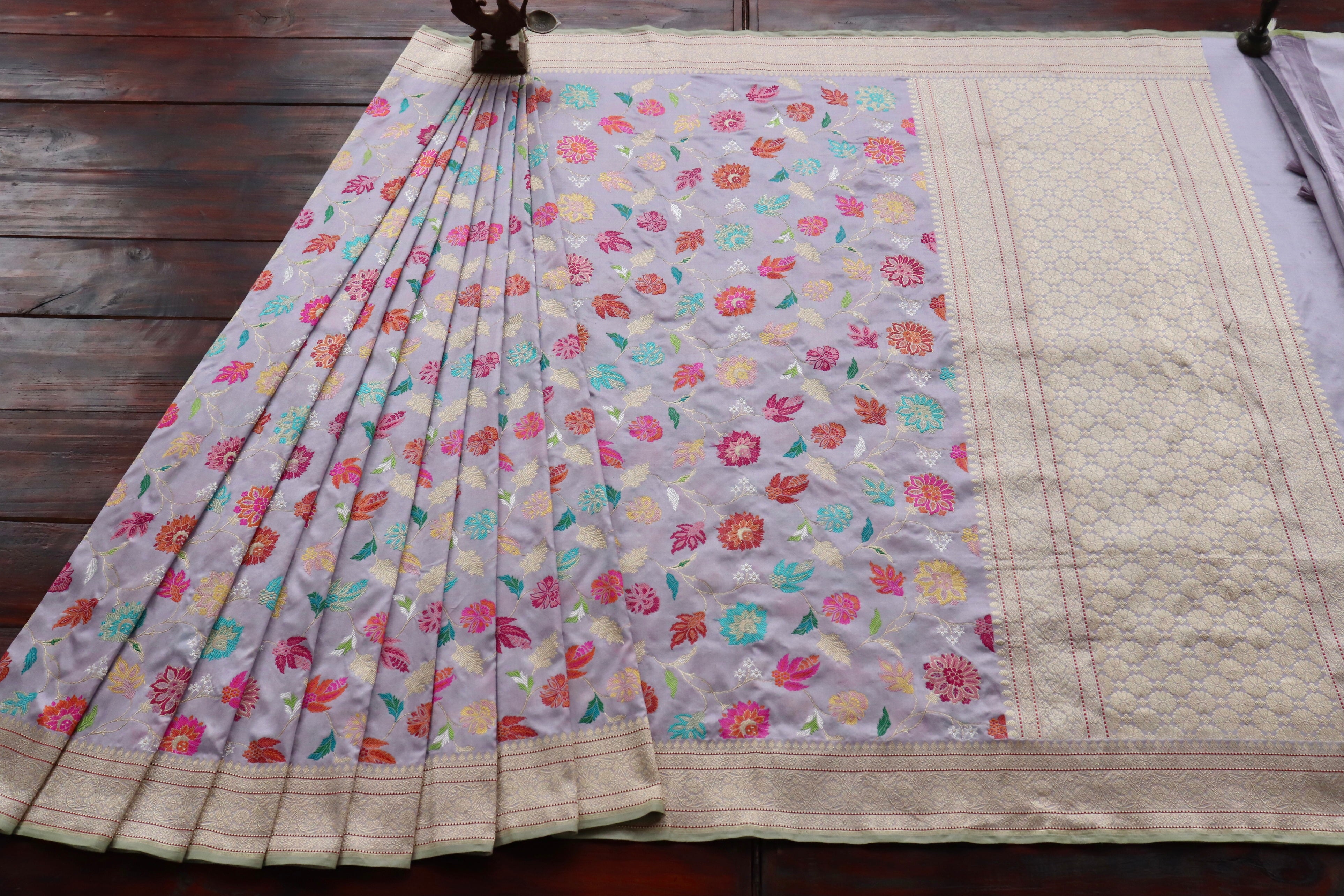 Lilac Kimkhab Pure Silk Handloom Saree