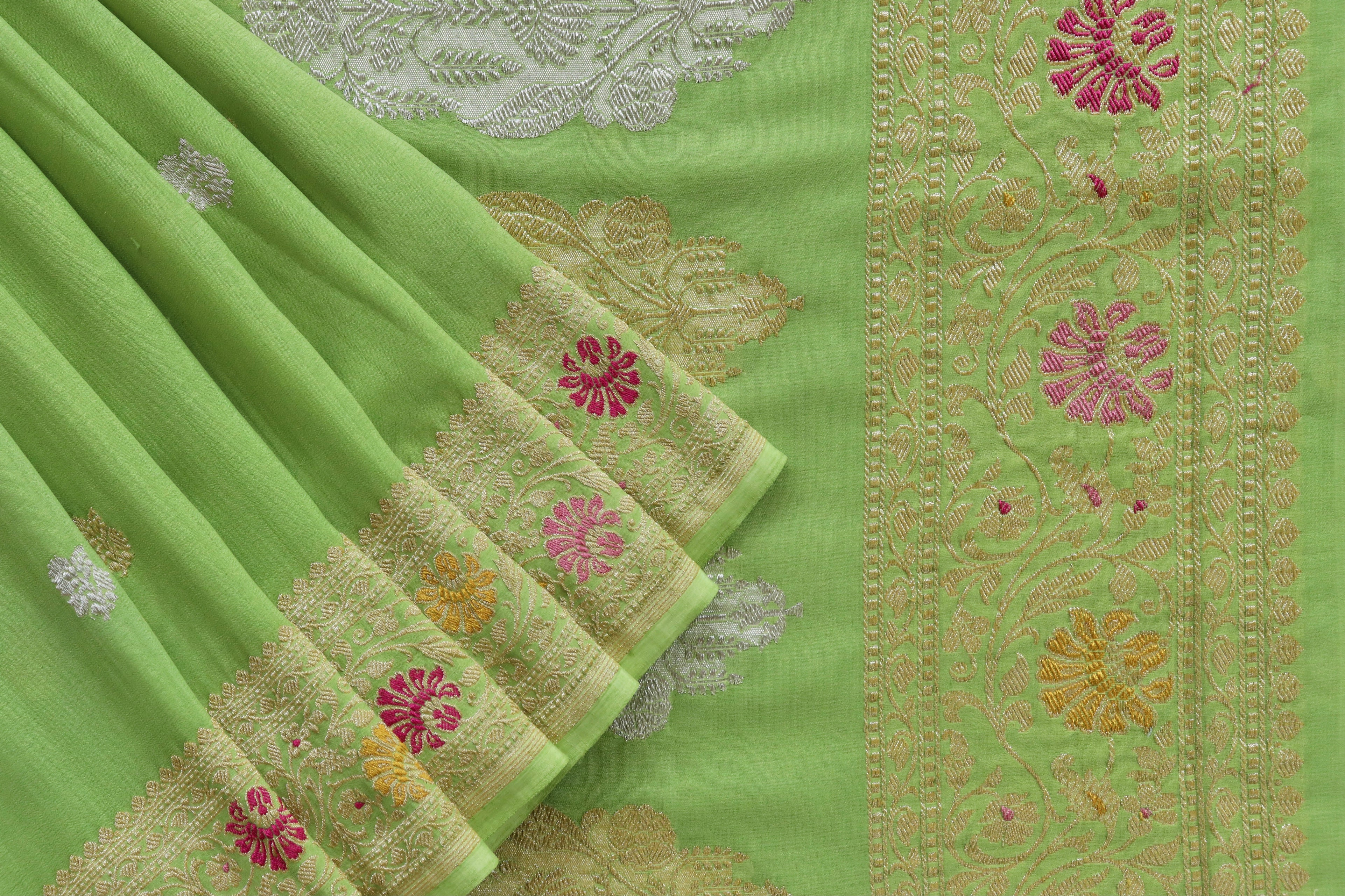 Parrot Green Kadhua Georgette Handloom Saree