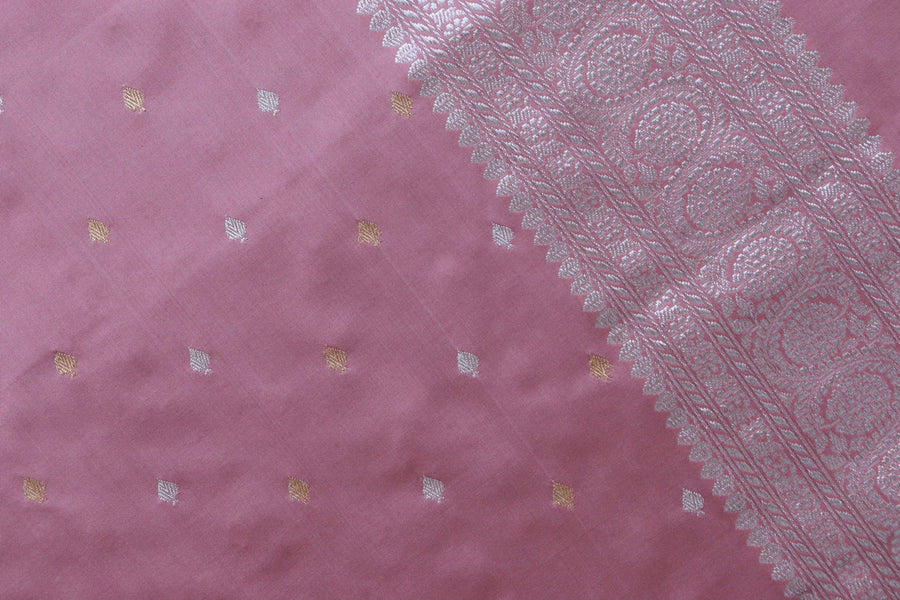 Salmon Pink Kadhua Weave Pure Silk Handloom Banarasi Saree