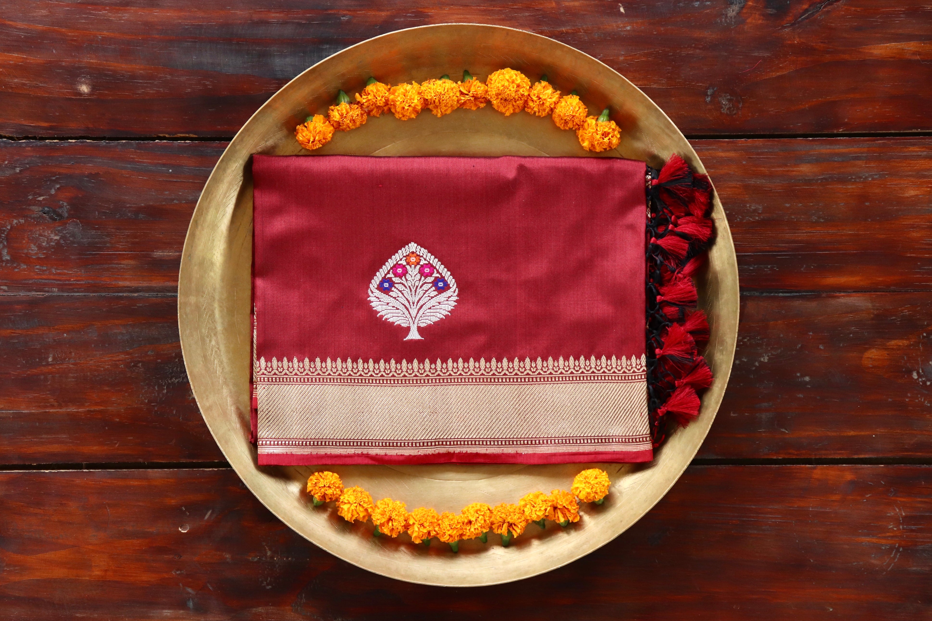 Maroon Leaf Motif Pure Silk Handloom Banarasi Dupatta