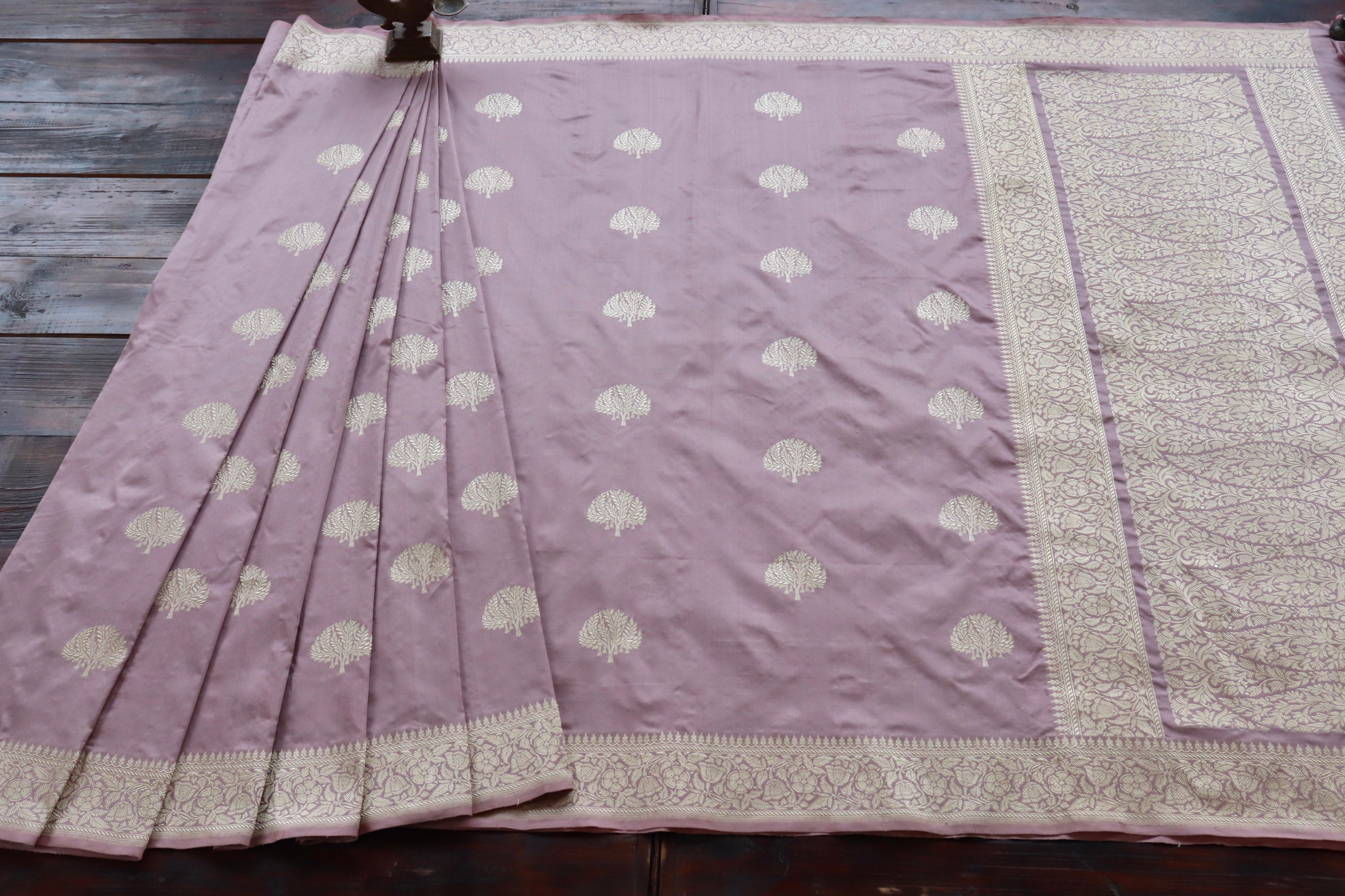 Pale Pink Kadhua Motif Pure Silk Handloom Banarasi Saree