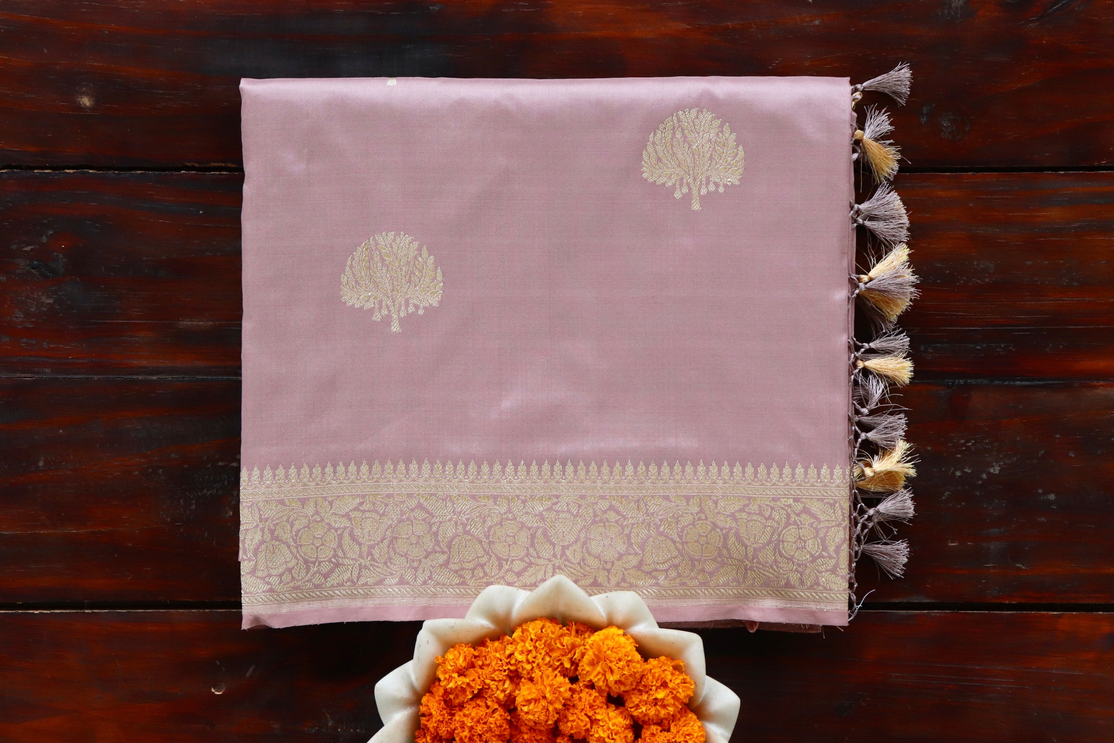 Pale Pink Kadhua Motif Pure Silk Handloom Banarasi Saree