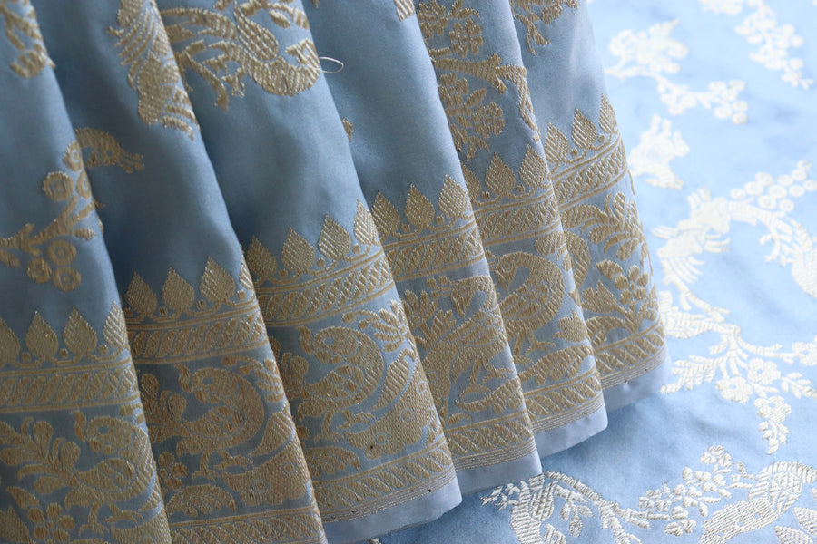 Pallu detail of Grey Kadhua Banarasi saree