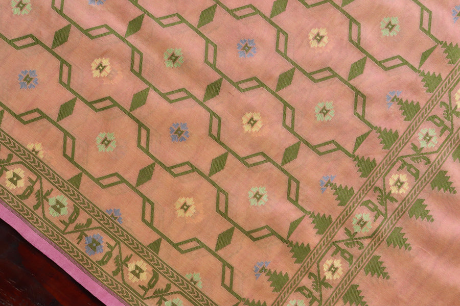 Peach Cutwork Pure Silk Handloom Banarasi Dupatta