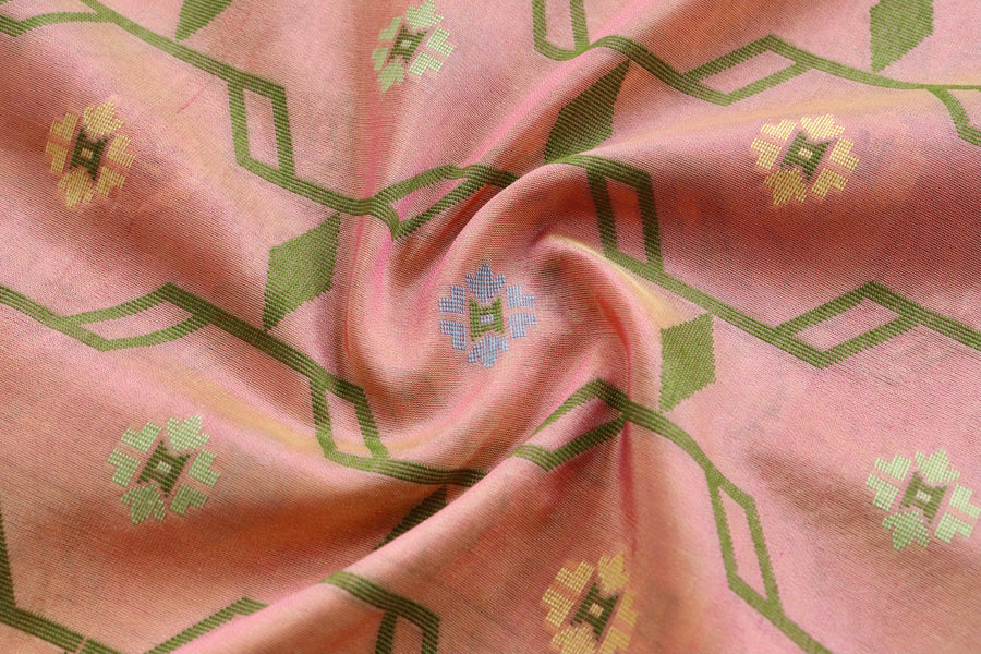 Peach Cutwork Pure Silk Handloom Banarasi Dupatta