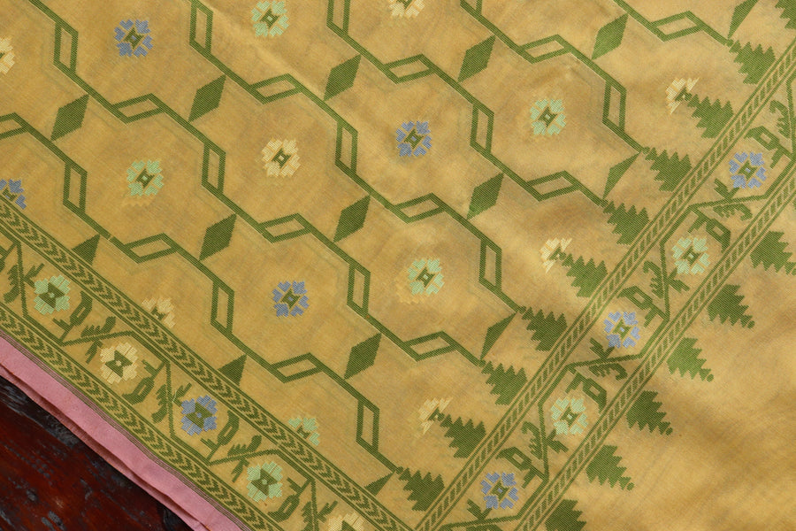 Yellow Cutwork Pure Silk Handloom Banarasi Dupatta
