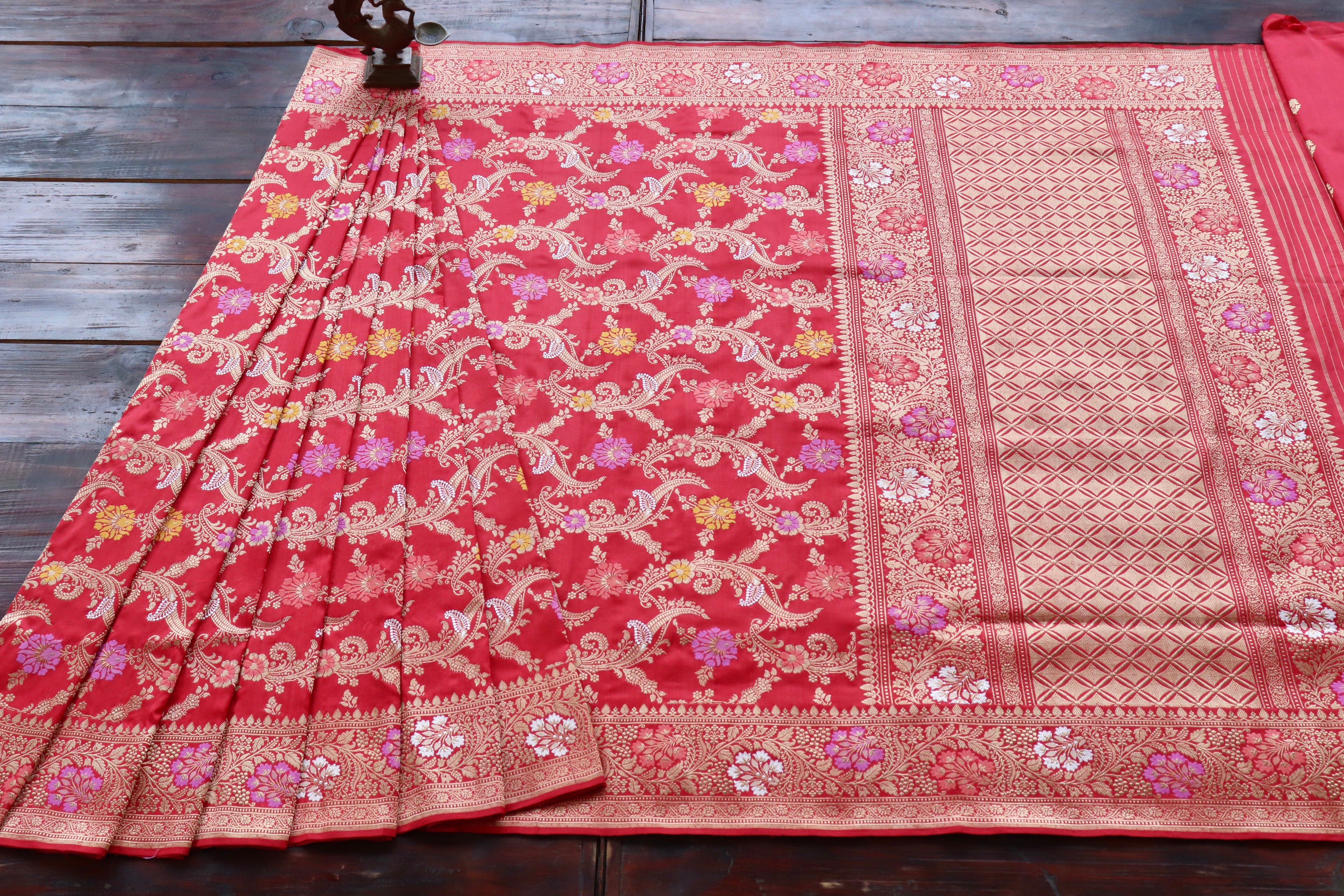 Red Meenadar Jangla Pure Silk Handloom Banarasi Saree