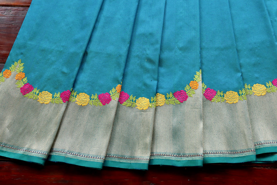 Peacock Blue Floral Border Pure Silk Handloom Banarasi Saree