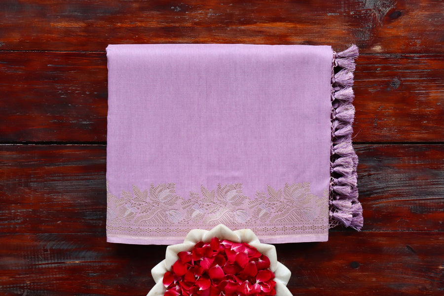 Lilac handloom Banarsi saree with sona rupa motifs in pure silk