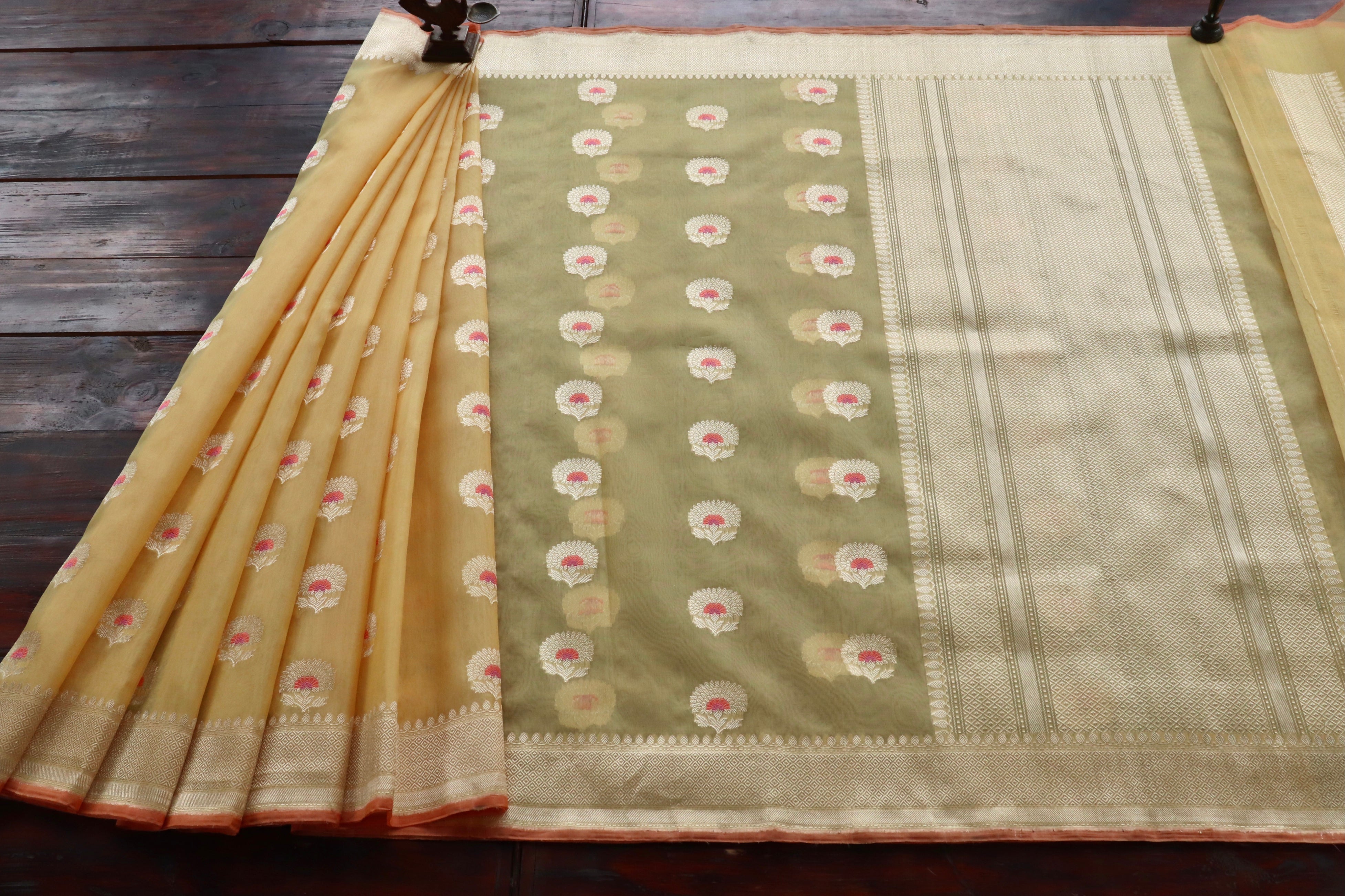 Yellow Genda Motif Pure Silk Handloom Banarasi Saree