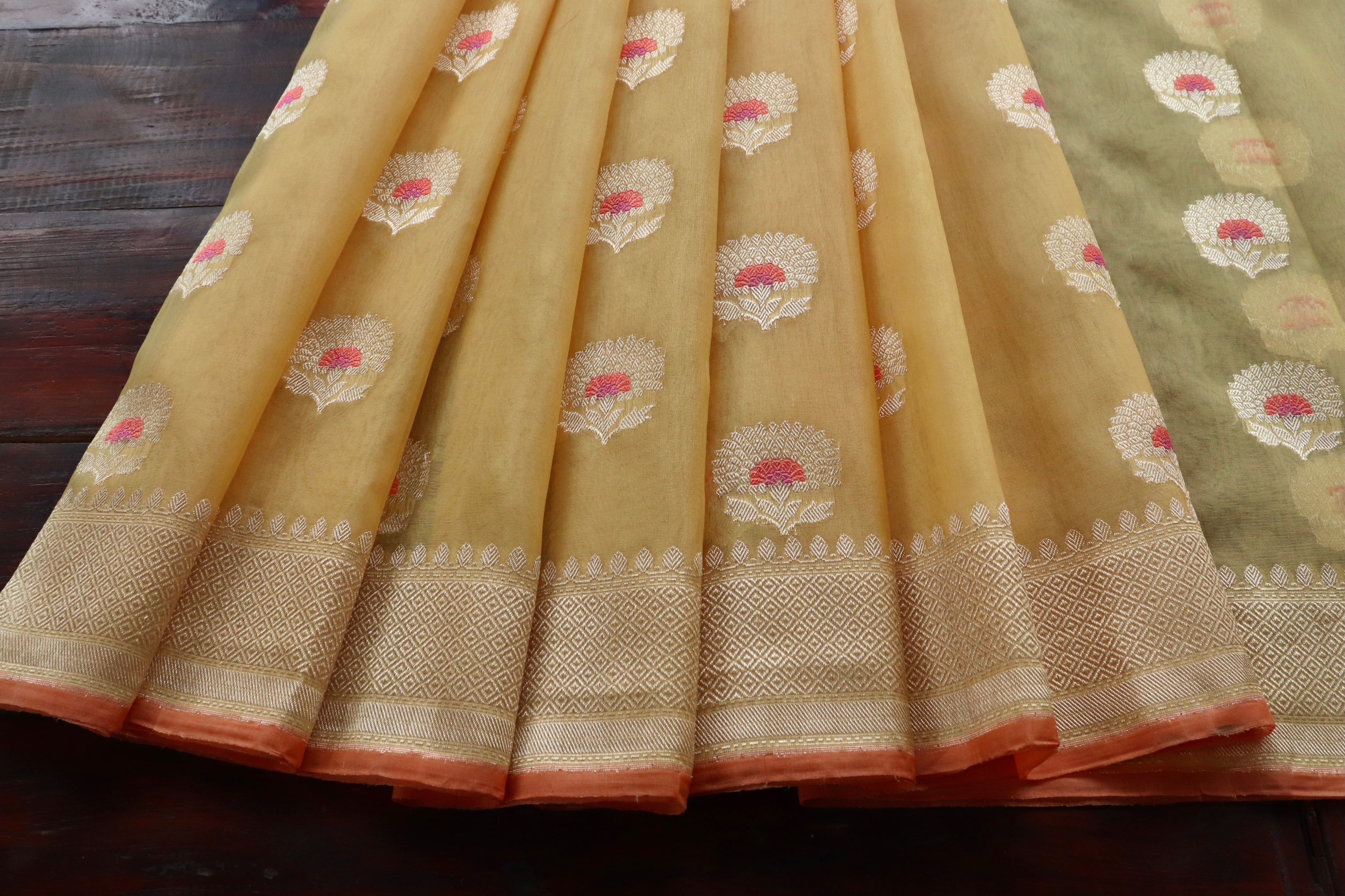 Yellow Genda Motif Pure Silk Handloom Banarasi Saree