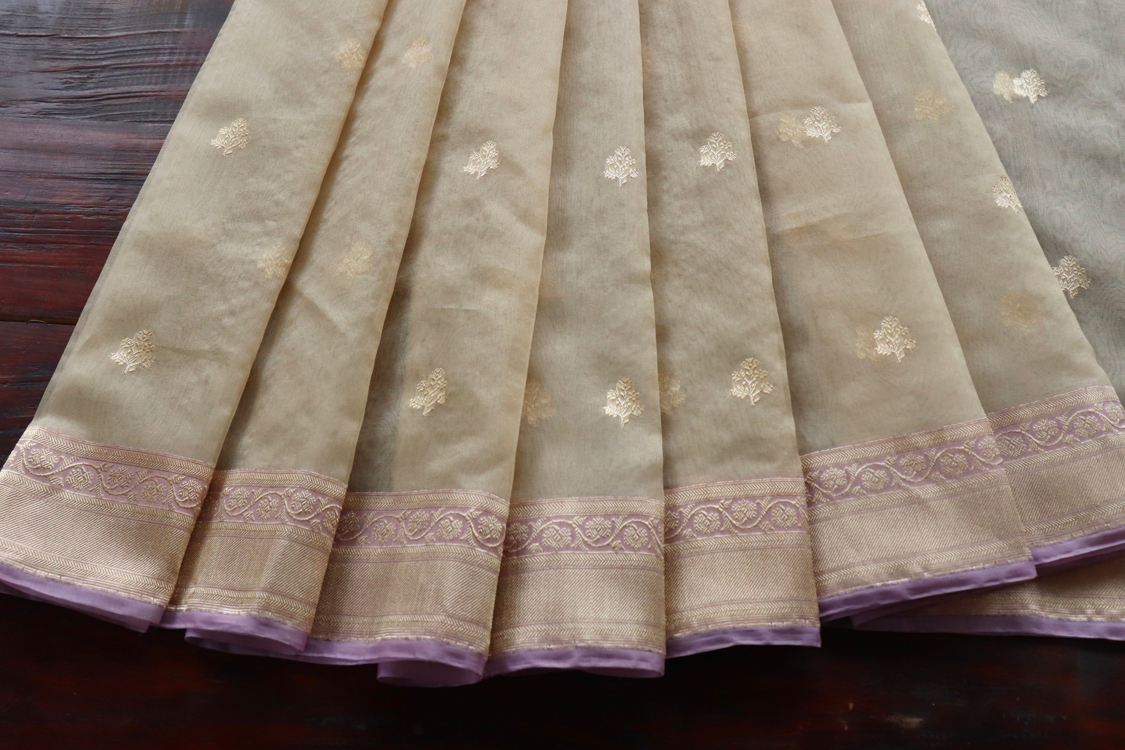 Beige Kora Silk Leaf Motif Handloom Banarasi Saree