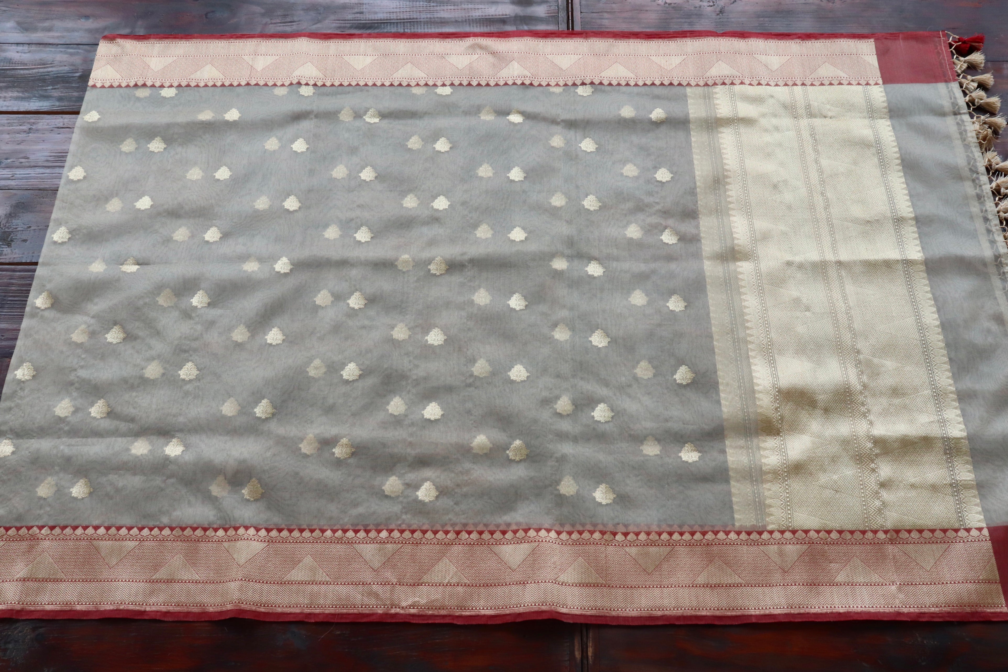 Beige Leaf Motif Pure Kora Silk Handloom Banarasi Dupatta