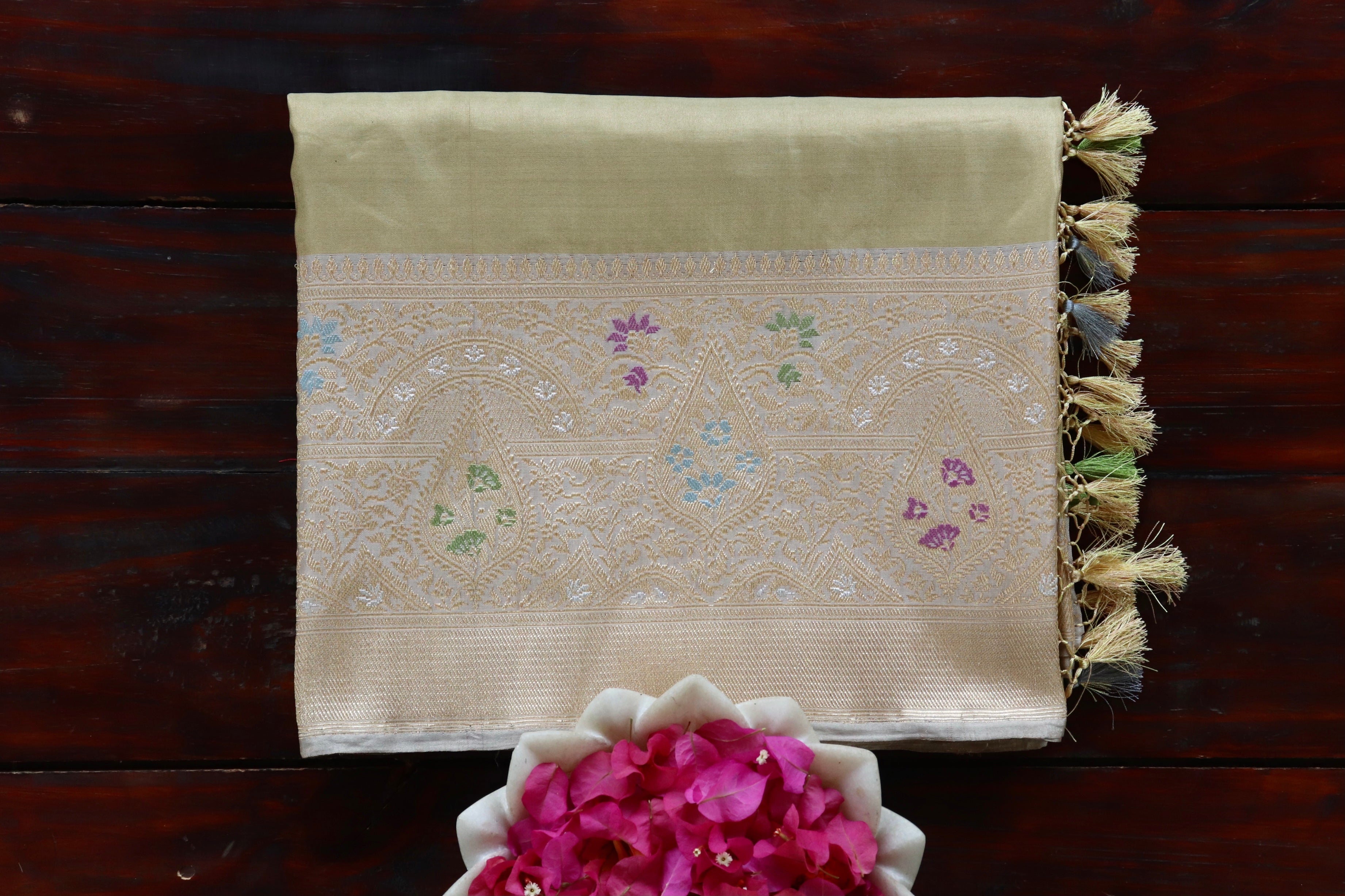 Gold & Grey Tissue With Meenadar Silk Kadiyal Banarasi Saree