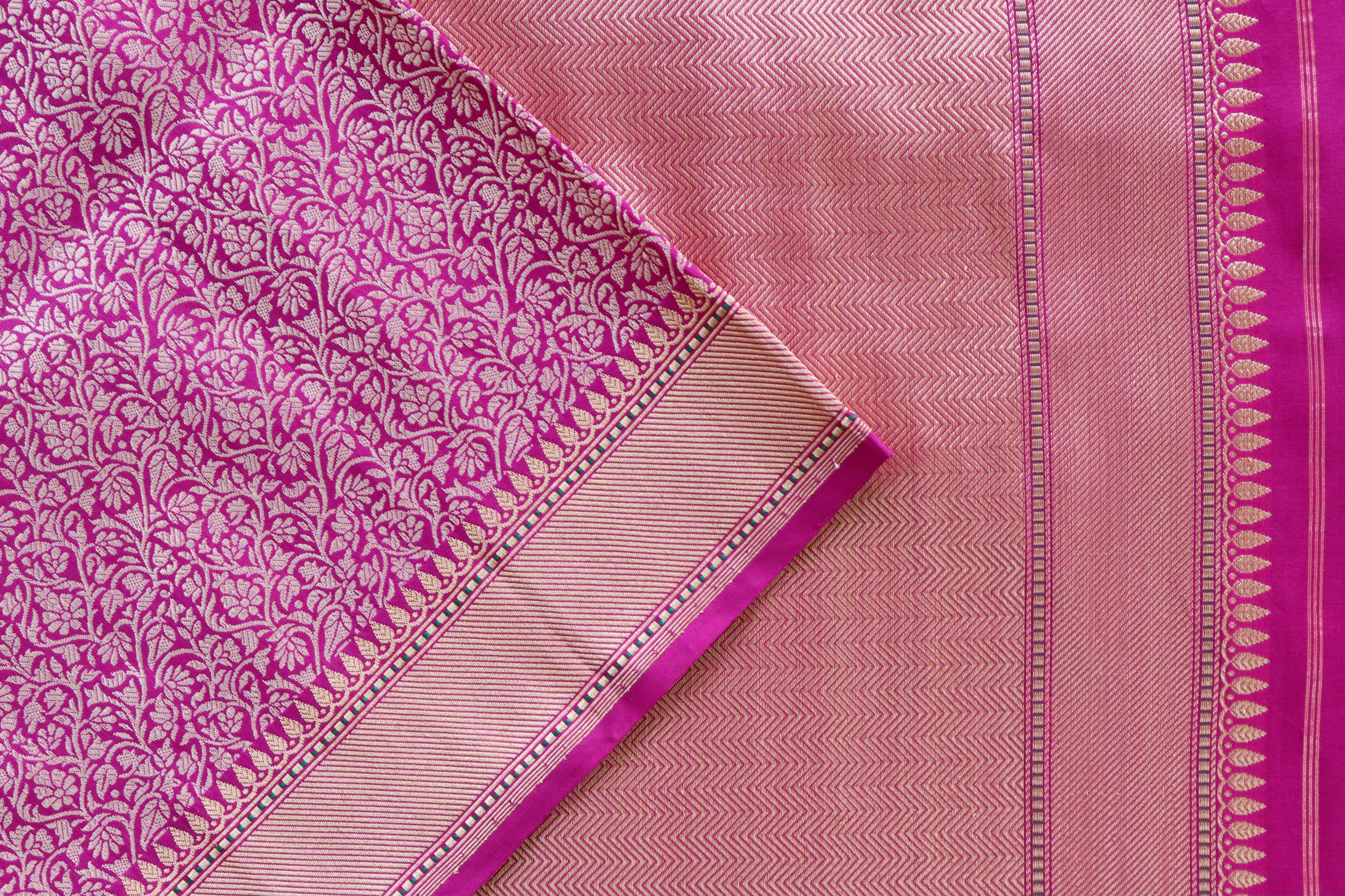 Magenta Tanchoi Pure Silk Handloom Banarasi Saree