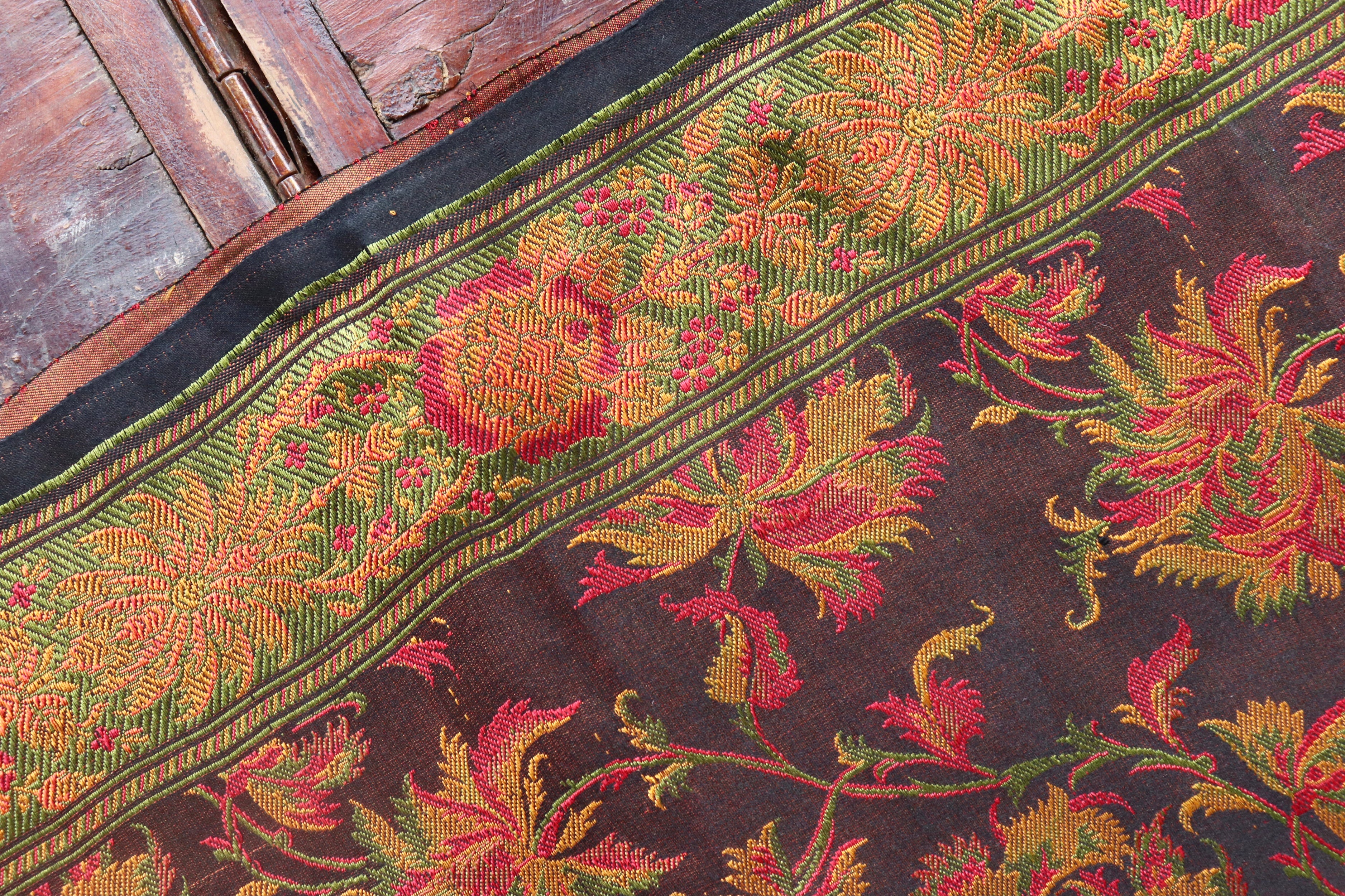 Multi Colour Brown Jamawar Tanchoi Satin Silk Saree