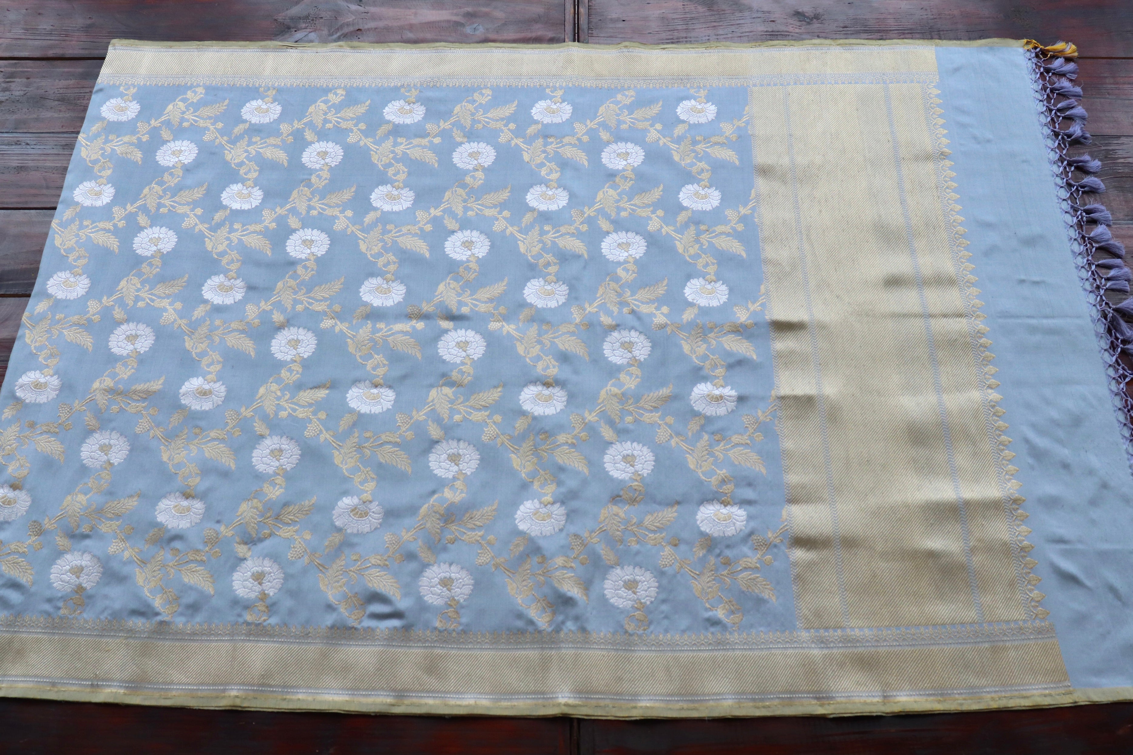 Grey Jangla Pure Silk Handloom Banarasi Dupatta