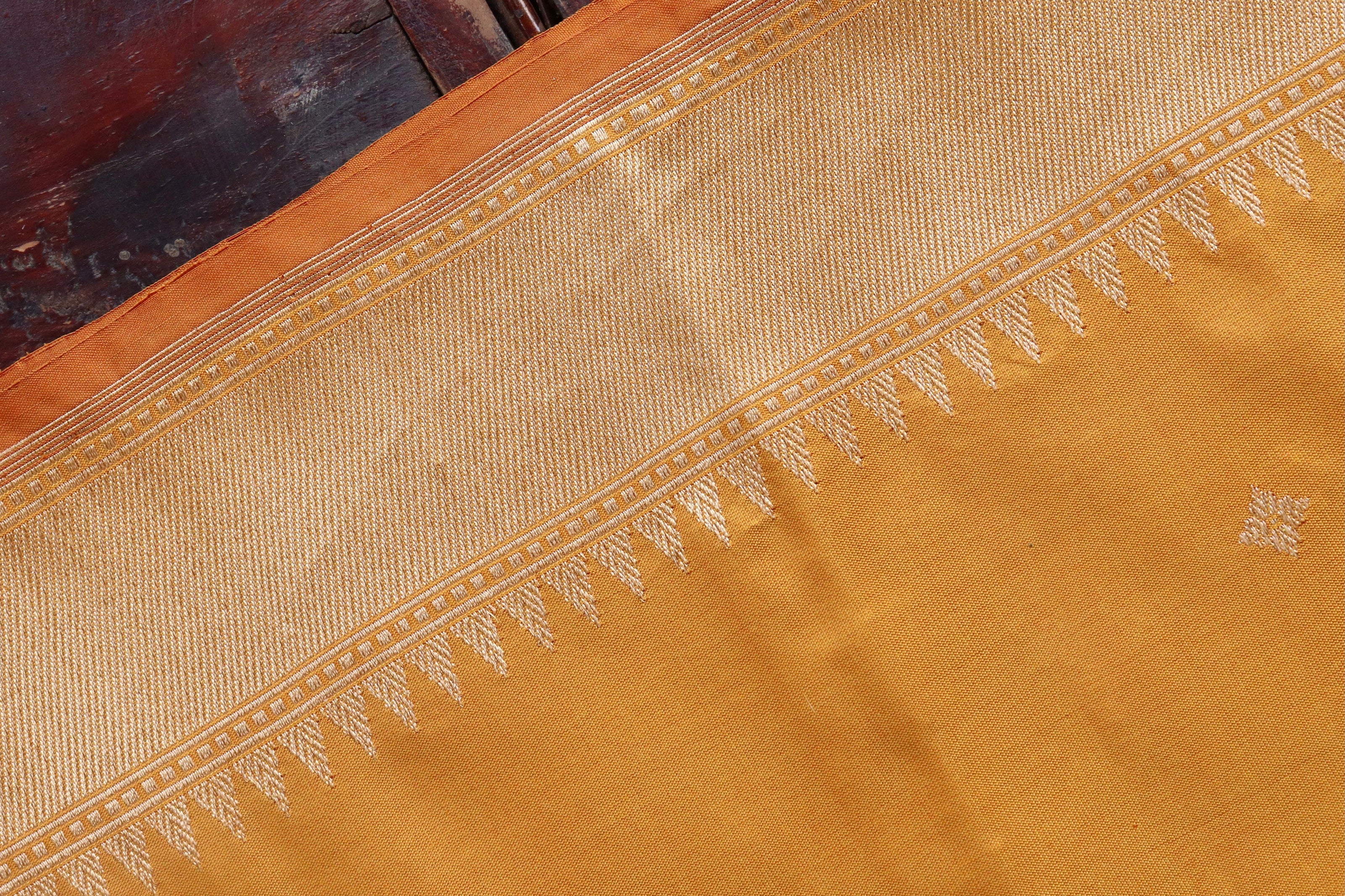 Yellow Meenadar Kadhua  Pure Silk Handloom Banarasi Saree