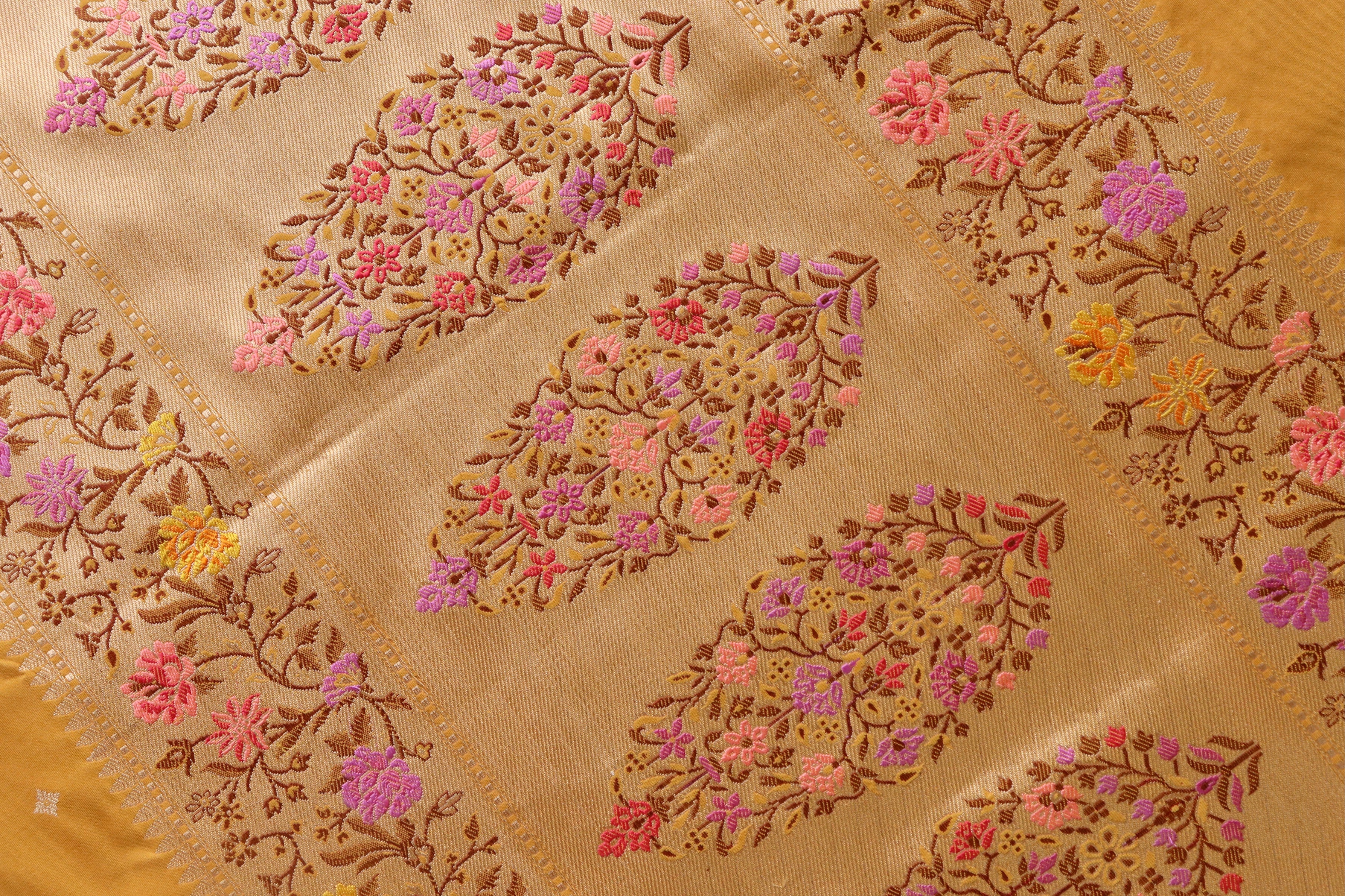 Yellow Meenadar Kadhua  Pure Silk Handloom Banarasi Saree