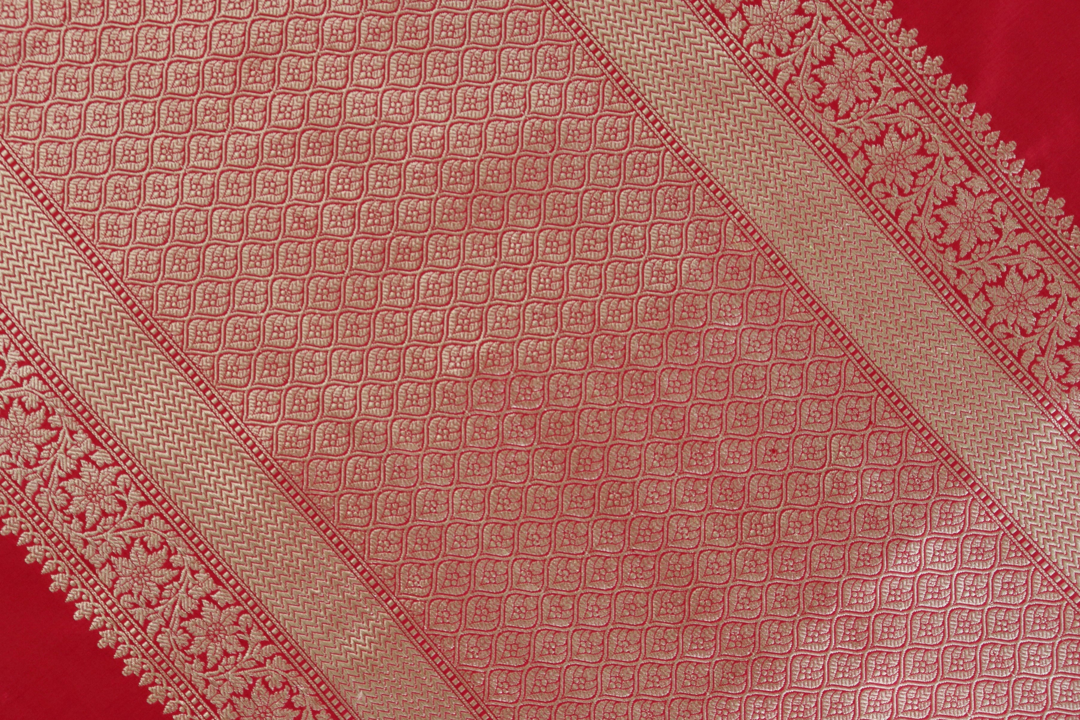 Red Aisha Motif Pure Silk Handloom Banarasi Saree
