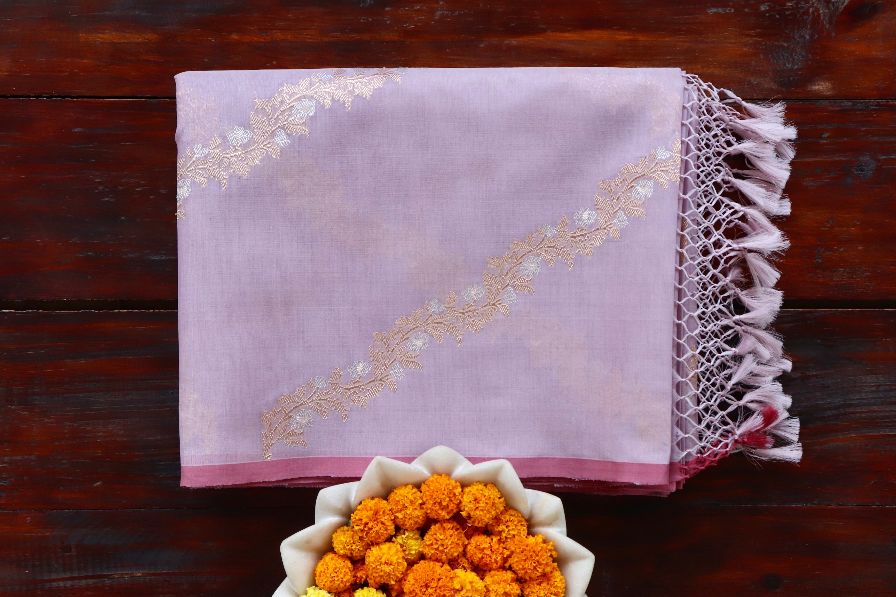 Lilac Aada Jangla Pure Katan Silk Banarasi Saree