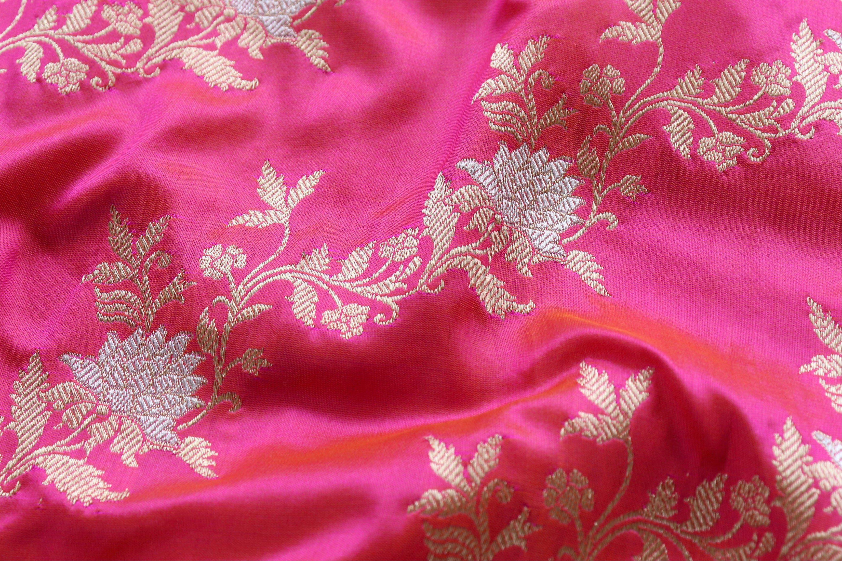 Bright Pink Jamal Jangla Pure Silk Handloom Banarasi Saree