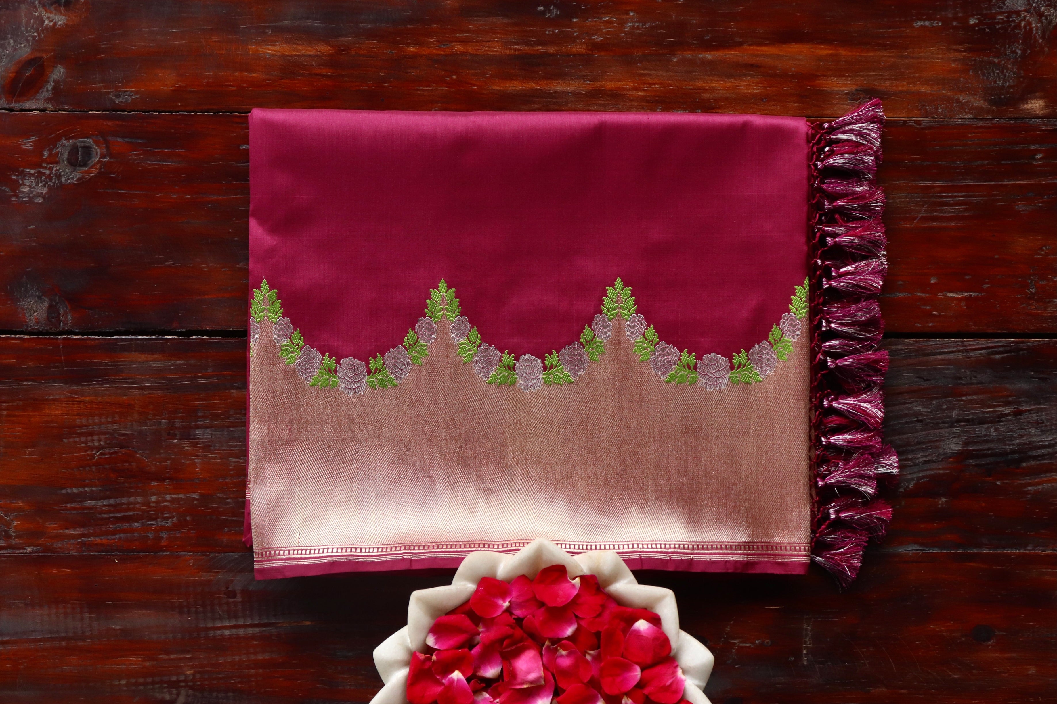 Burgundy Floral Border Pure Silk Handloom Banarasi Saree
