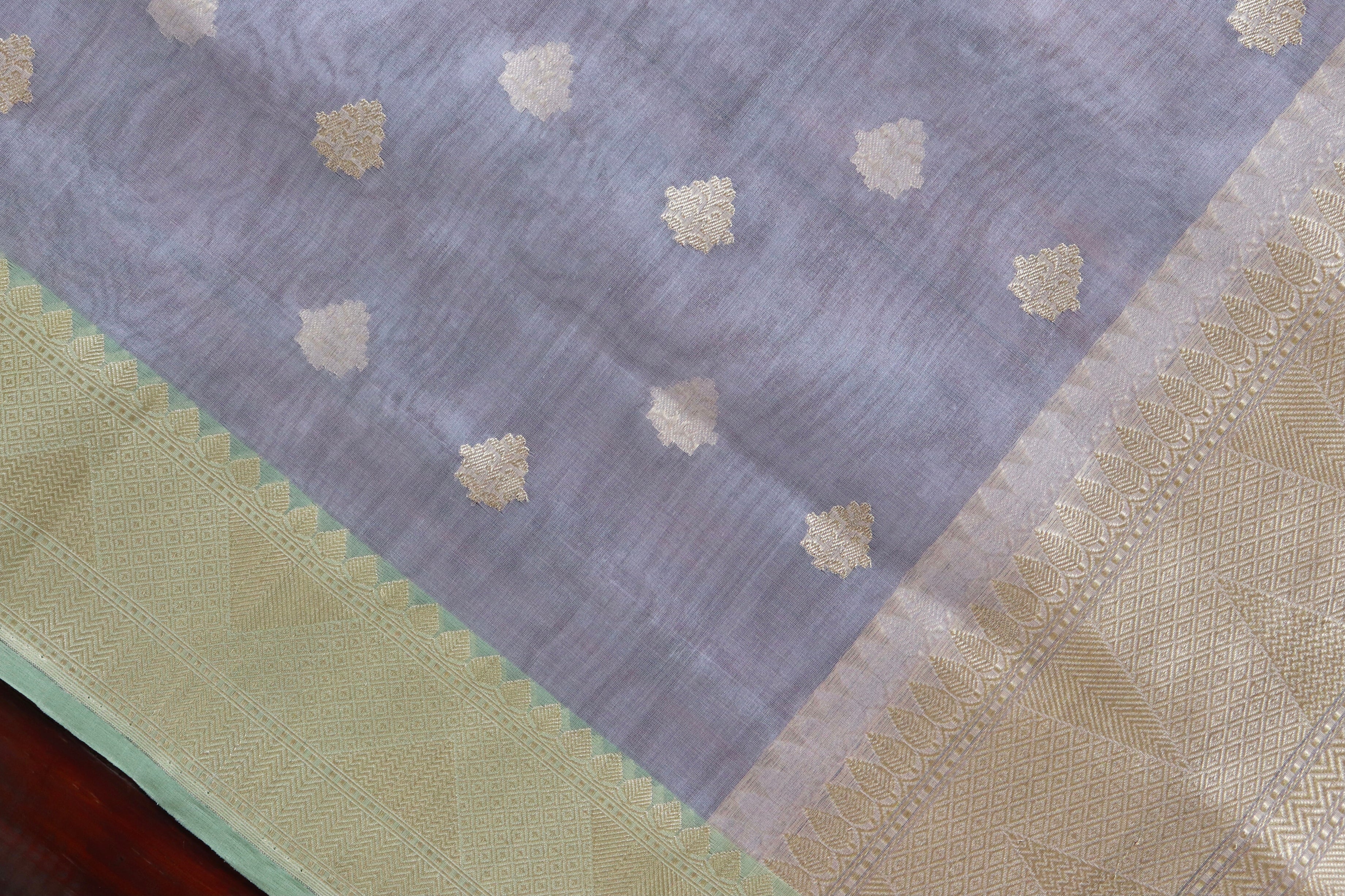 Pale Lilac Leaf Motif Pure Kora Silk Handloom Banarasi Dupatta