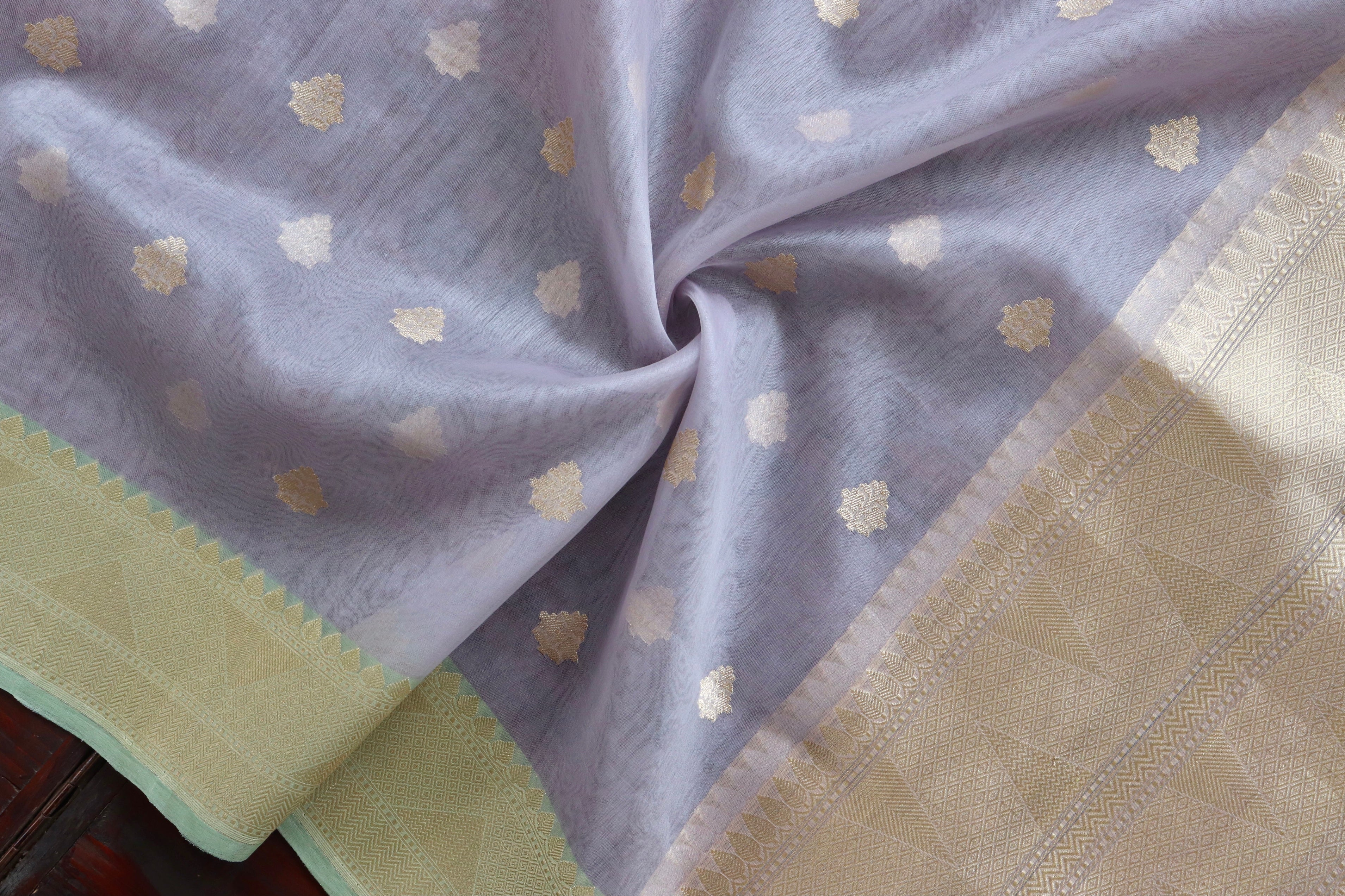 Pale Lilac Leaf Motif Pure Kora Silk Handloom Banarasi Dupatta