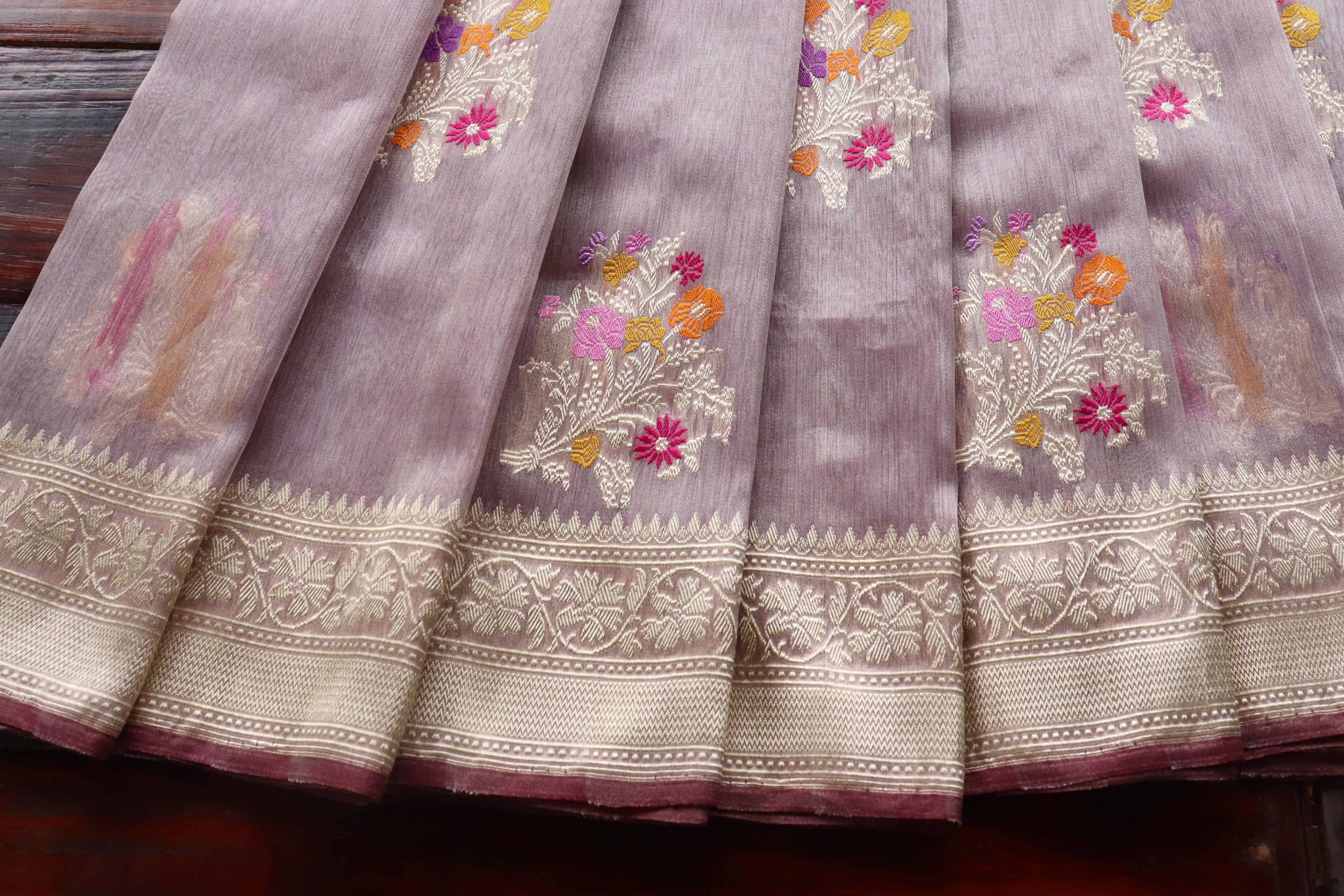 Lilac Guldasta Motif Pure Kora Silk Handloom Saree