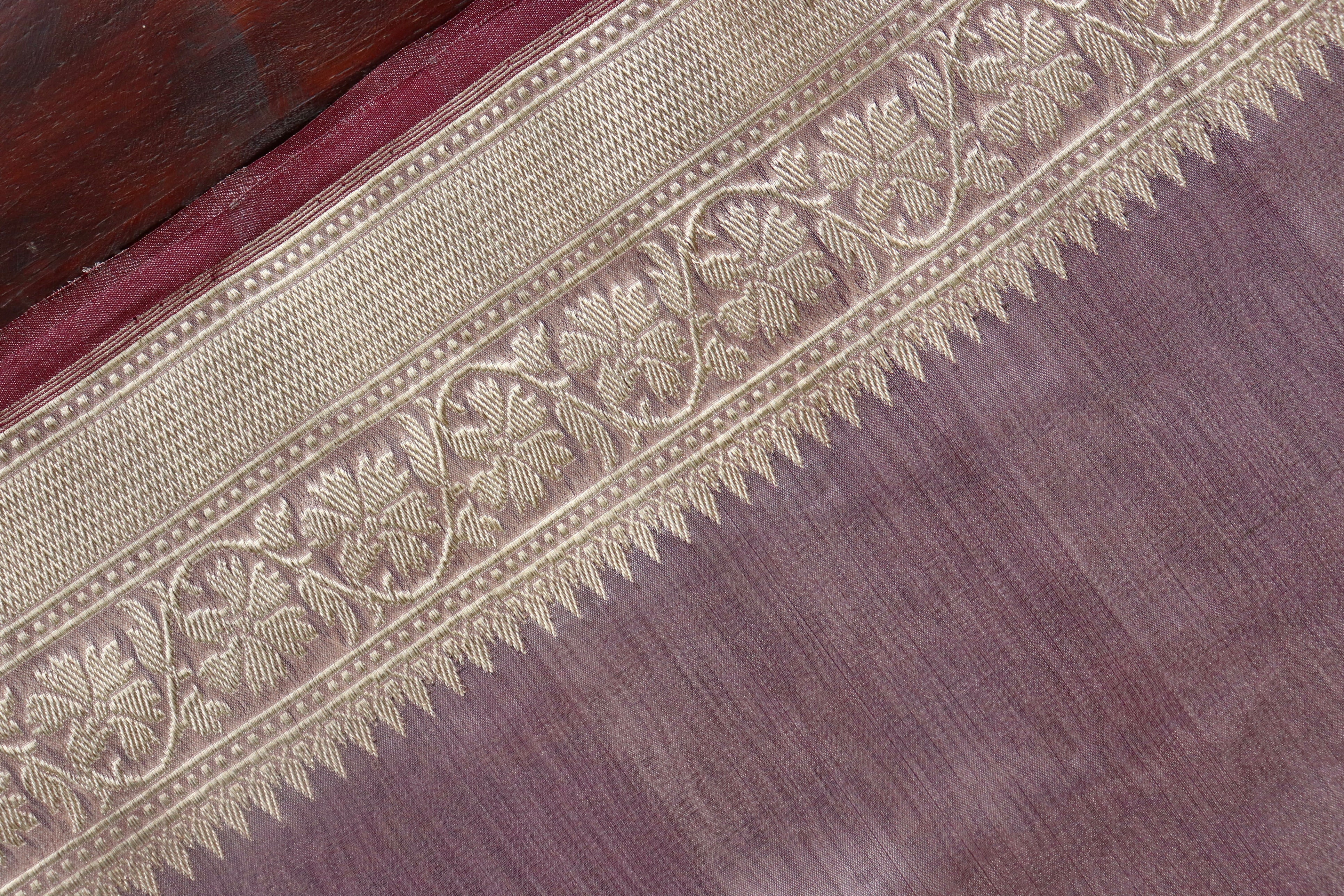 Lilac Guldasta Motif Pure Kora Silk Handloom Saree