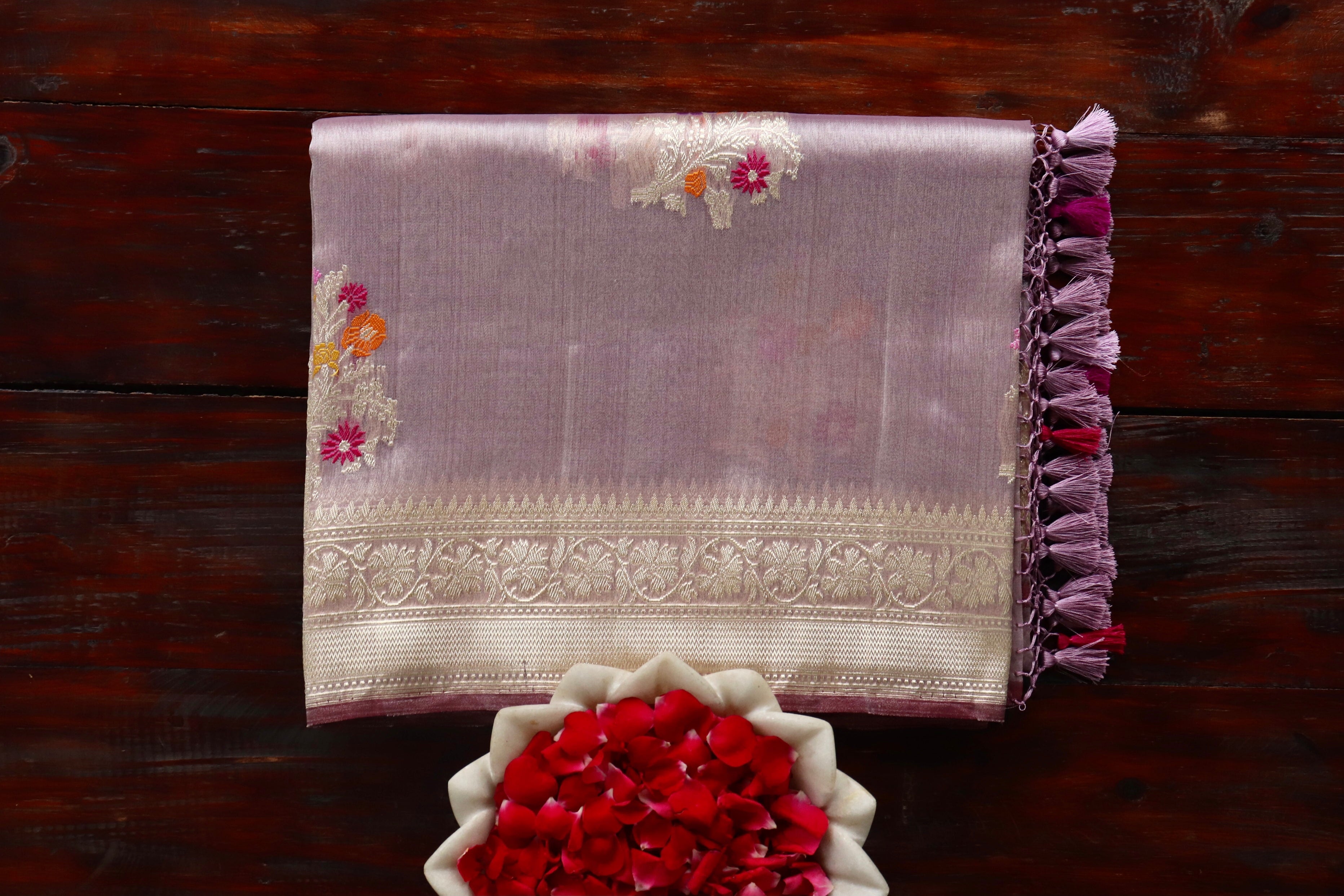 Lilac Guldasta Motif Pure Kora Silk Handloom Saree