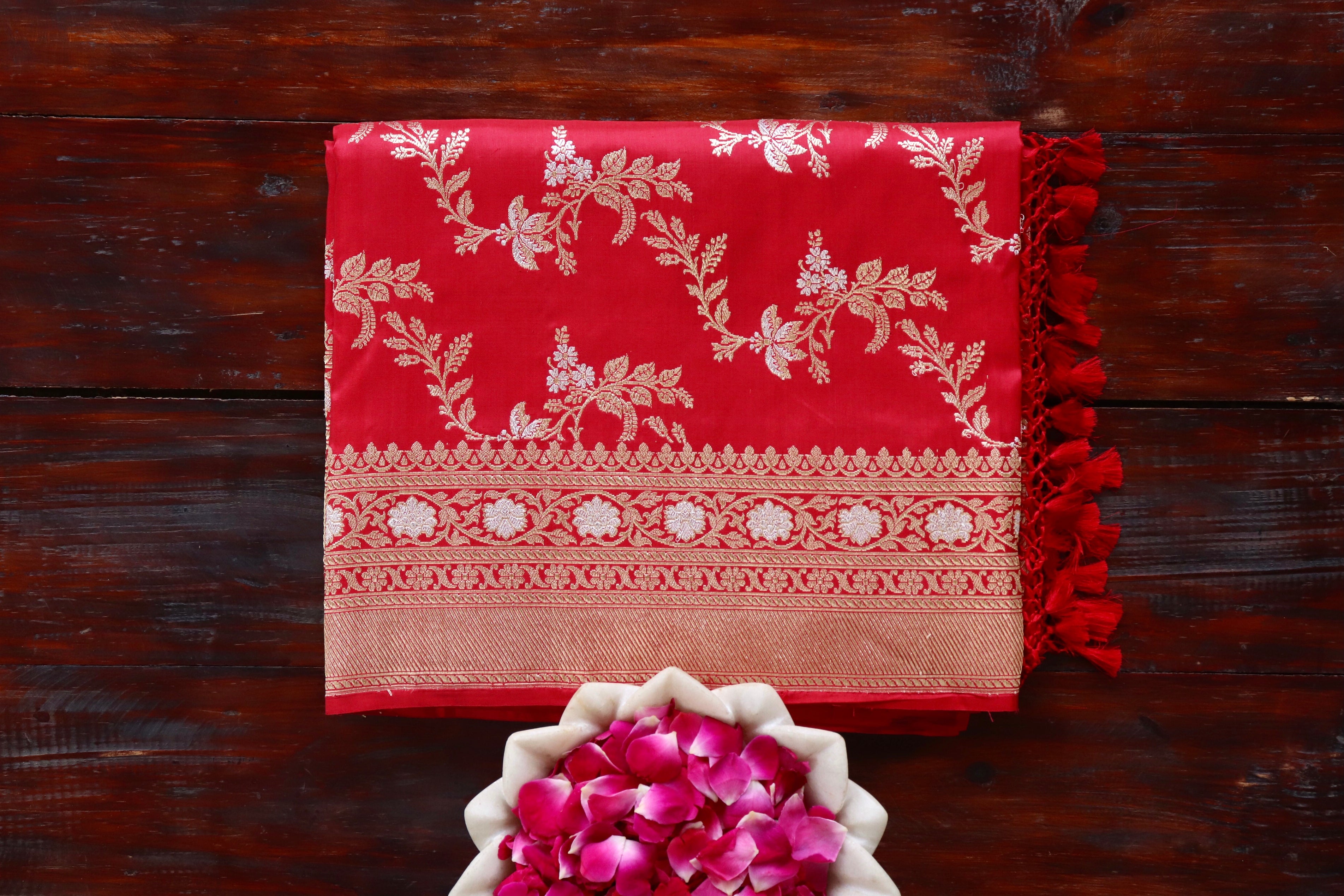 Classic Red Kadhua Phool Jangla Katan Silk Saree
