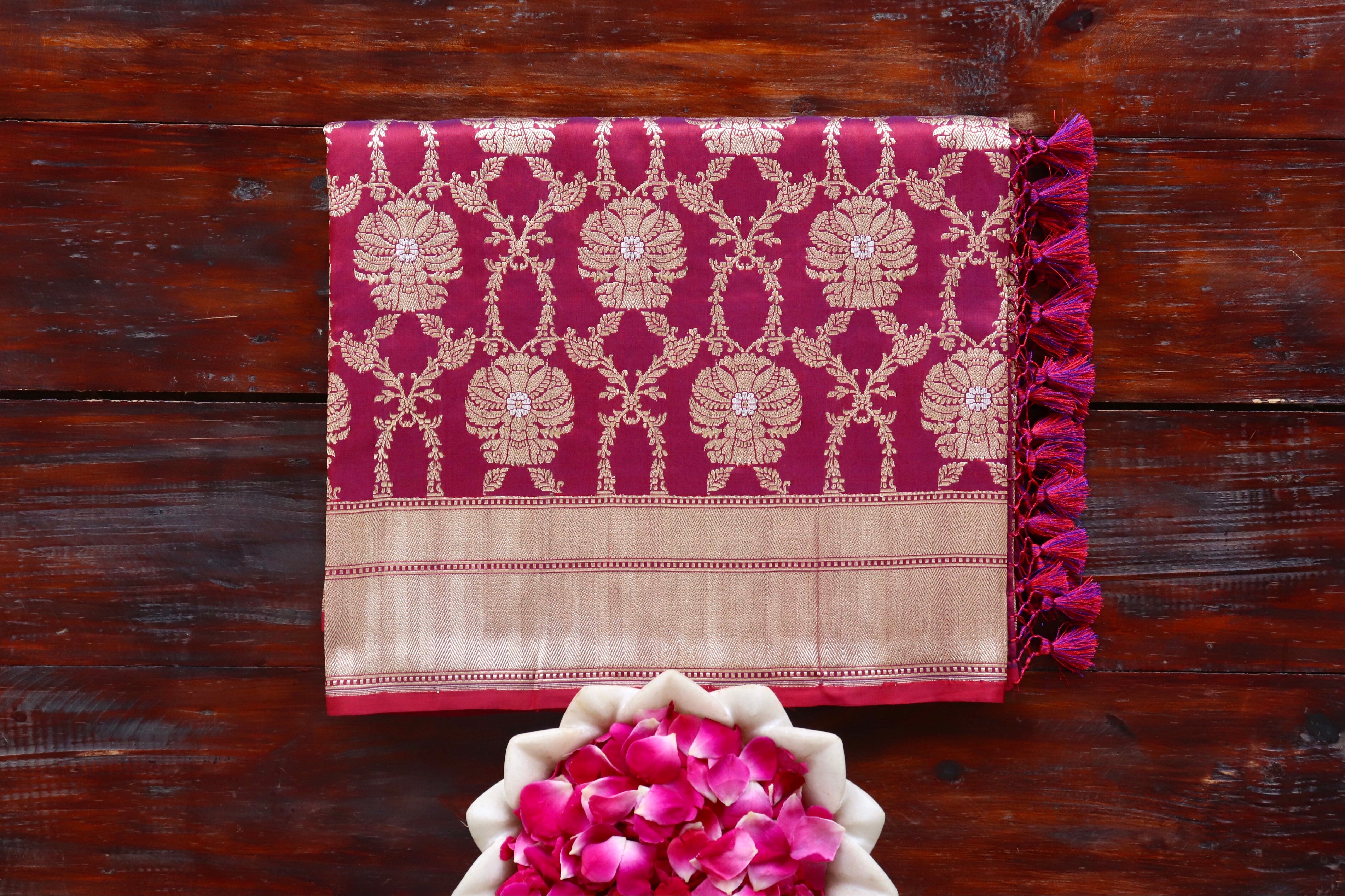 Burgundy Chinar Jangla Pure Silk Handloom Banarasi Saree