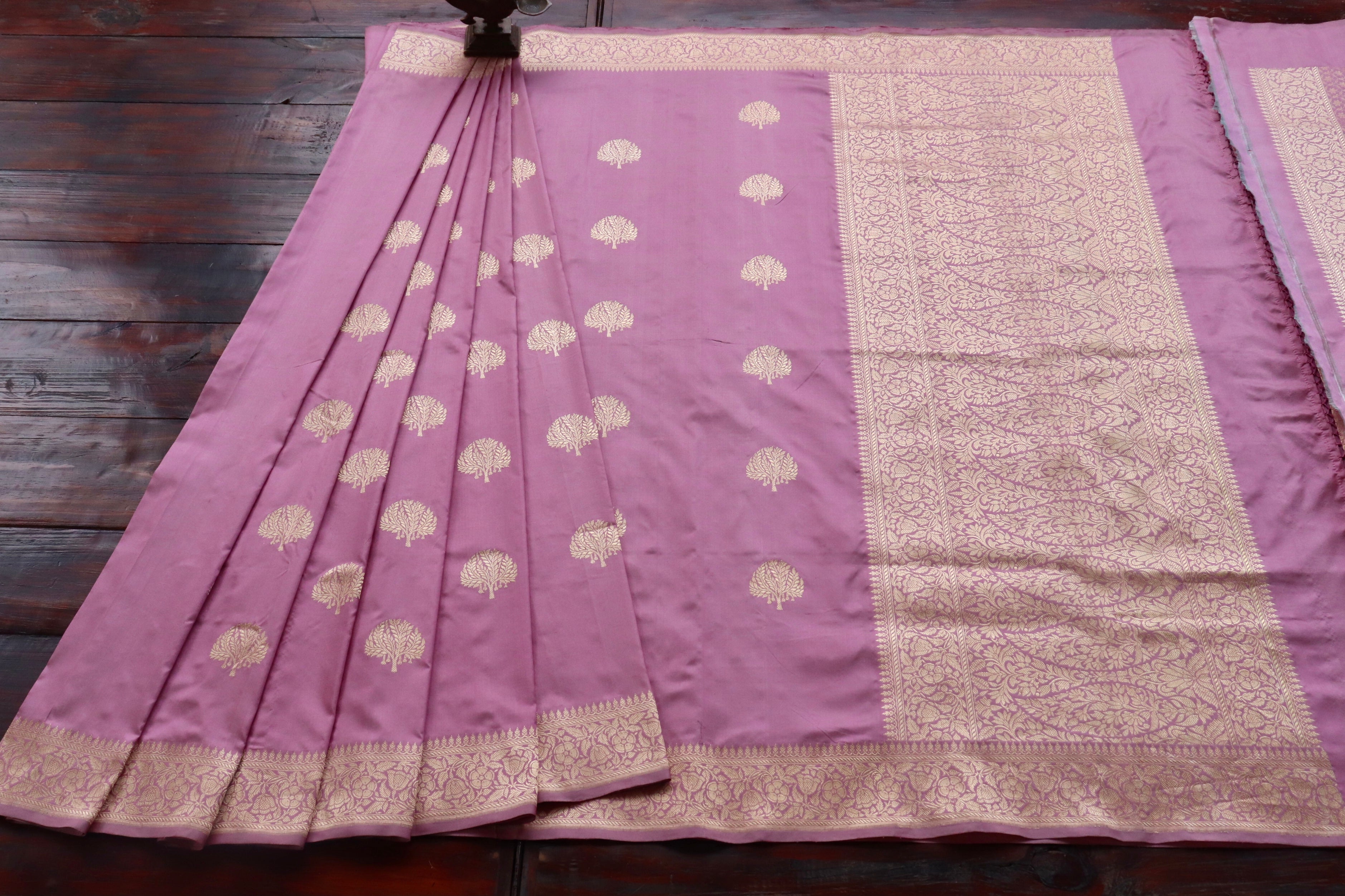 Pink Kadhua Motif Pure Silk Handloom Banarasi Saree