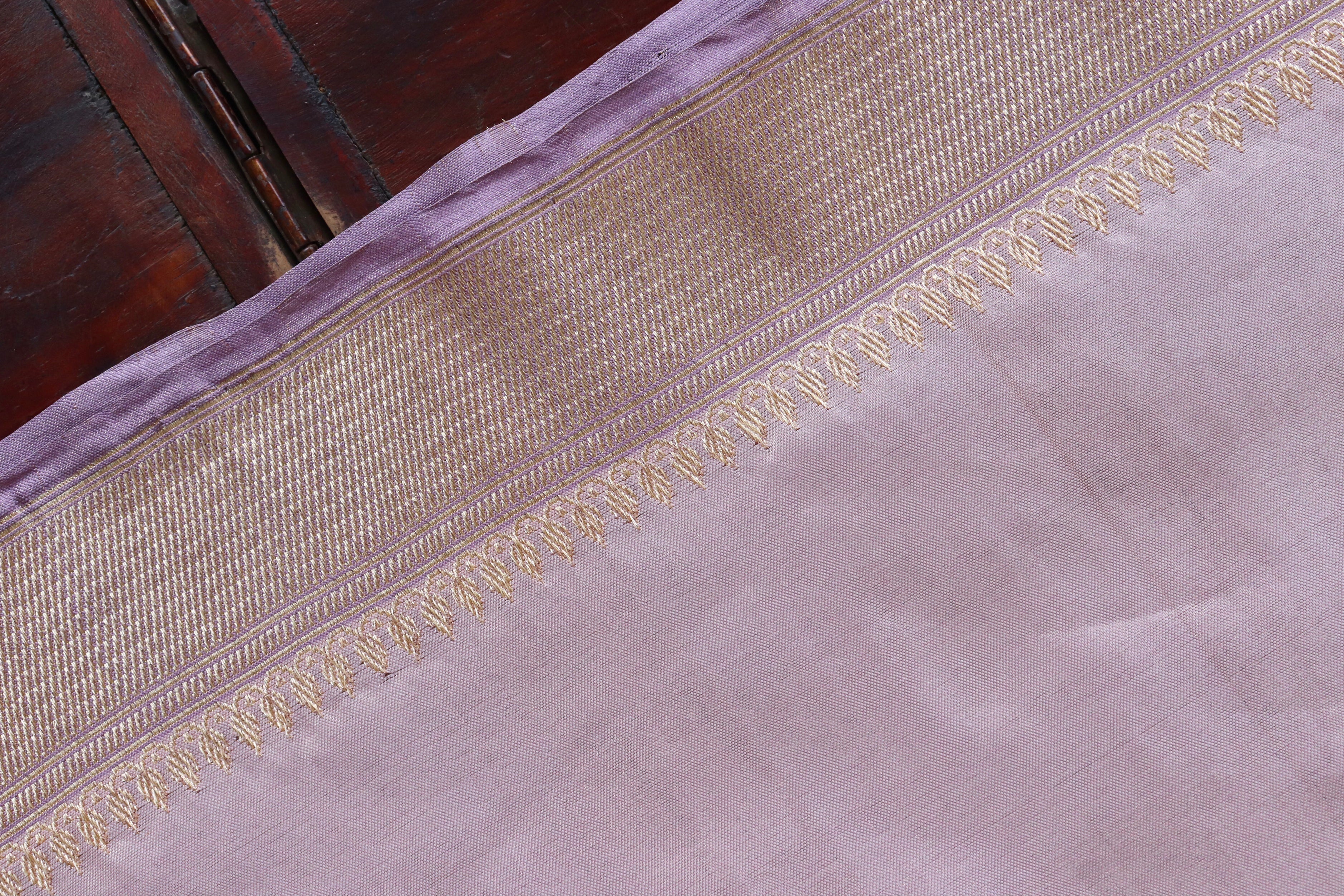 Baby Pink & Baby Purple Tissue With Meenadar Silk Kadiyal Banarasi Saree