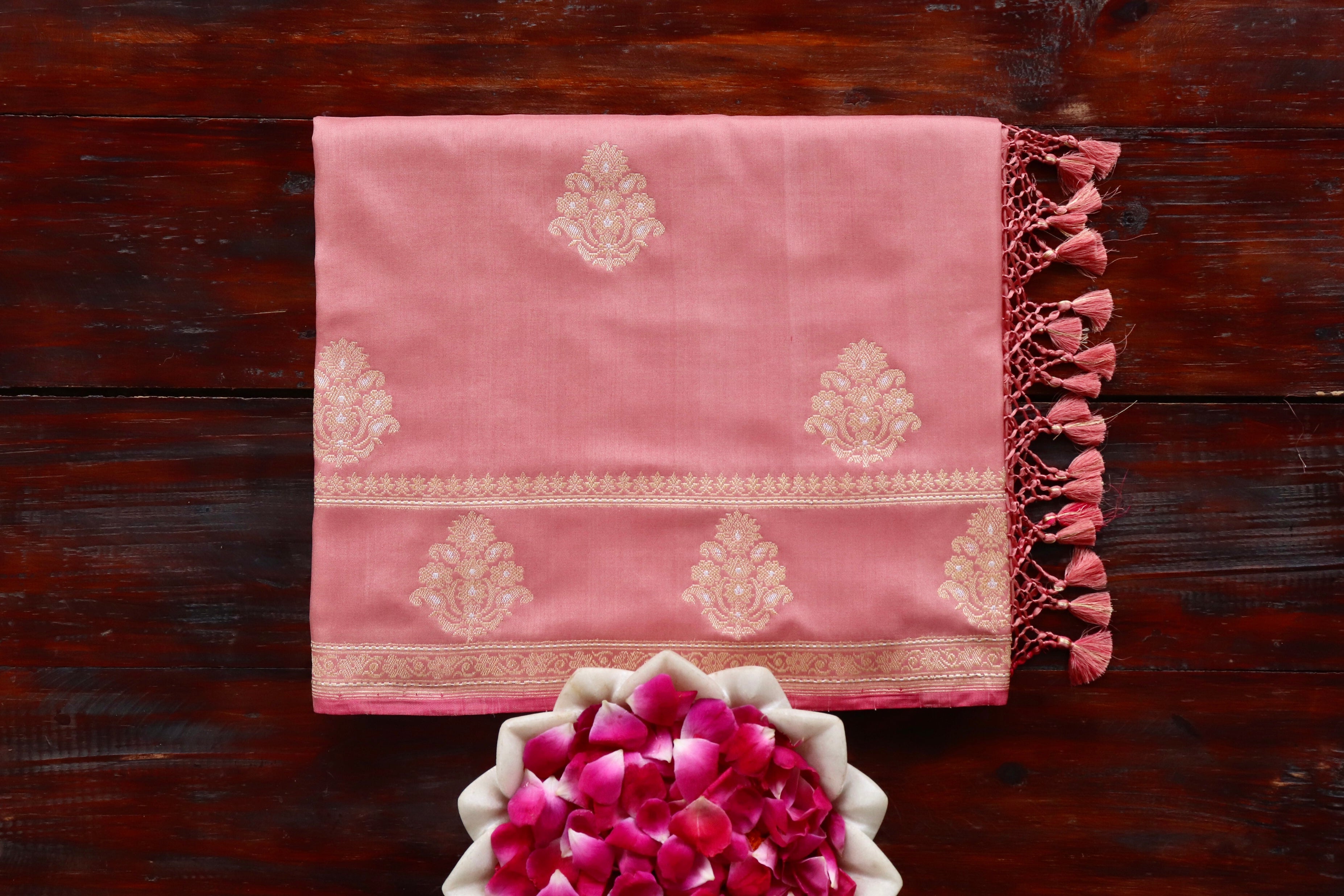 Rose Pink Kadhua Motif Pure Silk Handloom Banarasi Saree